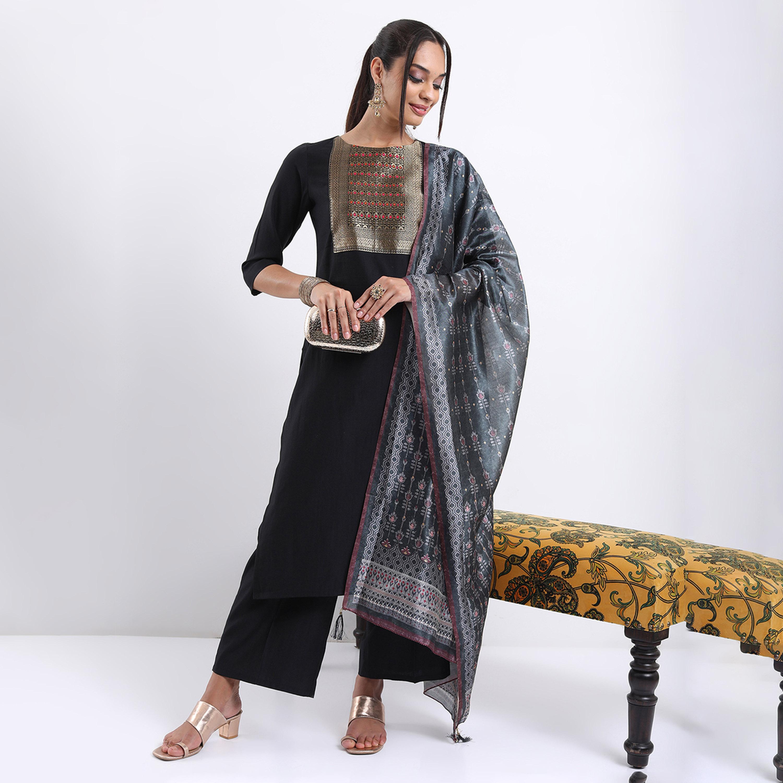 Vishudh X Styli Ethnic Motifs Yoke Design Straight Kurta with Palazzos With Dupatta-women-clothing-ethnicwear-sareesets-image-1