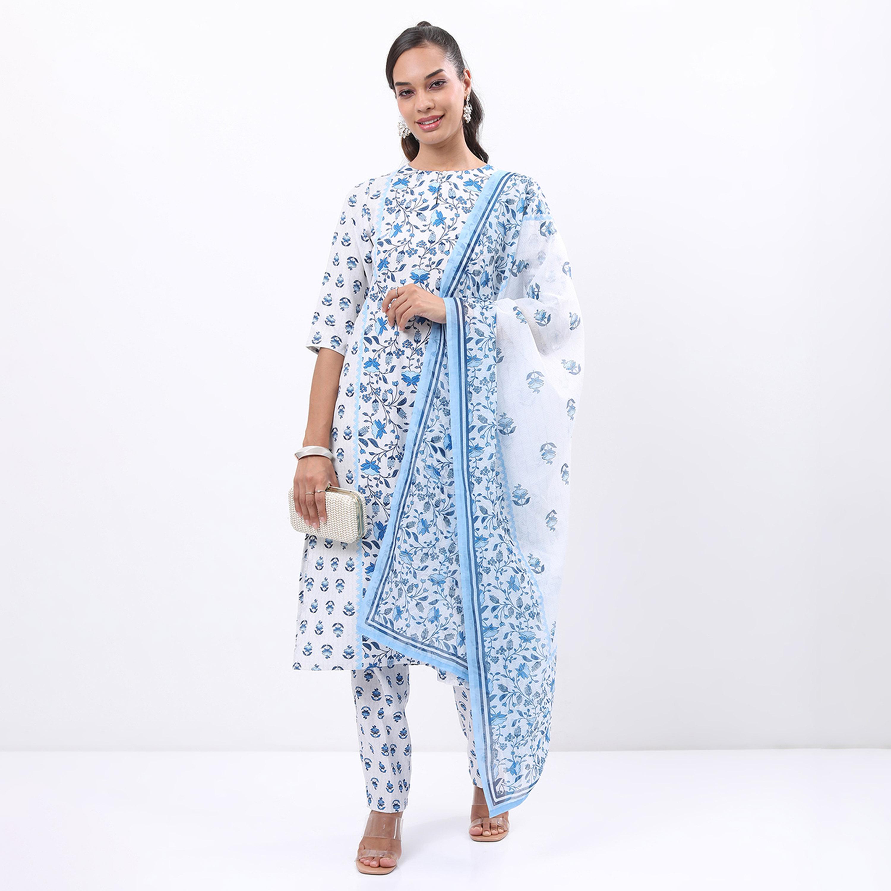 Vishudh X Styli White & Blue Floral Printed Kurta With Trousers & Dupatta-women-clothing-ethnicwear-sareesets-image-4