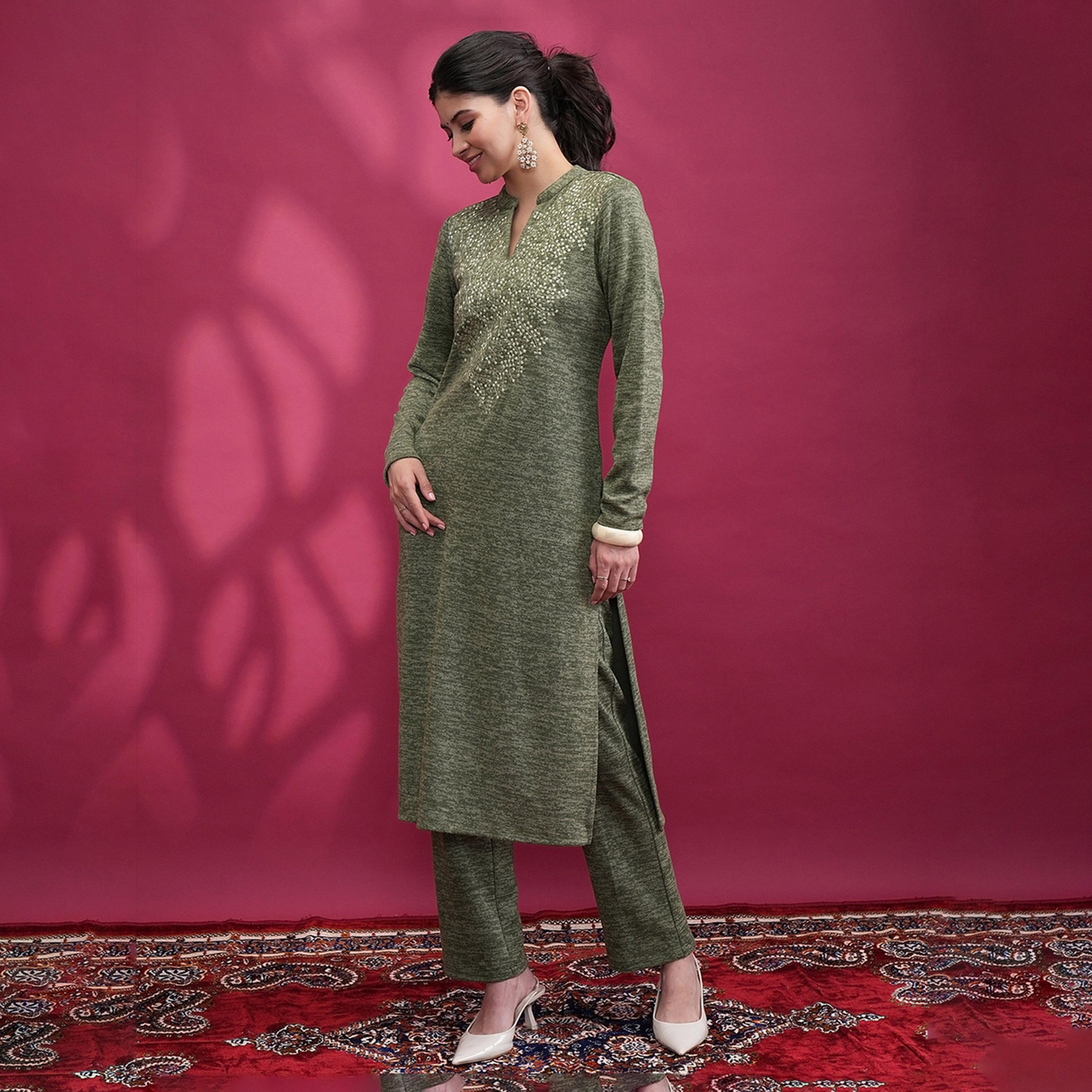 Vishudh X Styli Olive Green Floral Embroidered Straight Kurta with Trousers-women-clothing-ethnicwear-kurtasets-image-2
