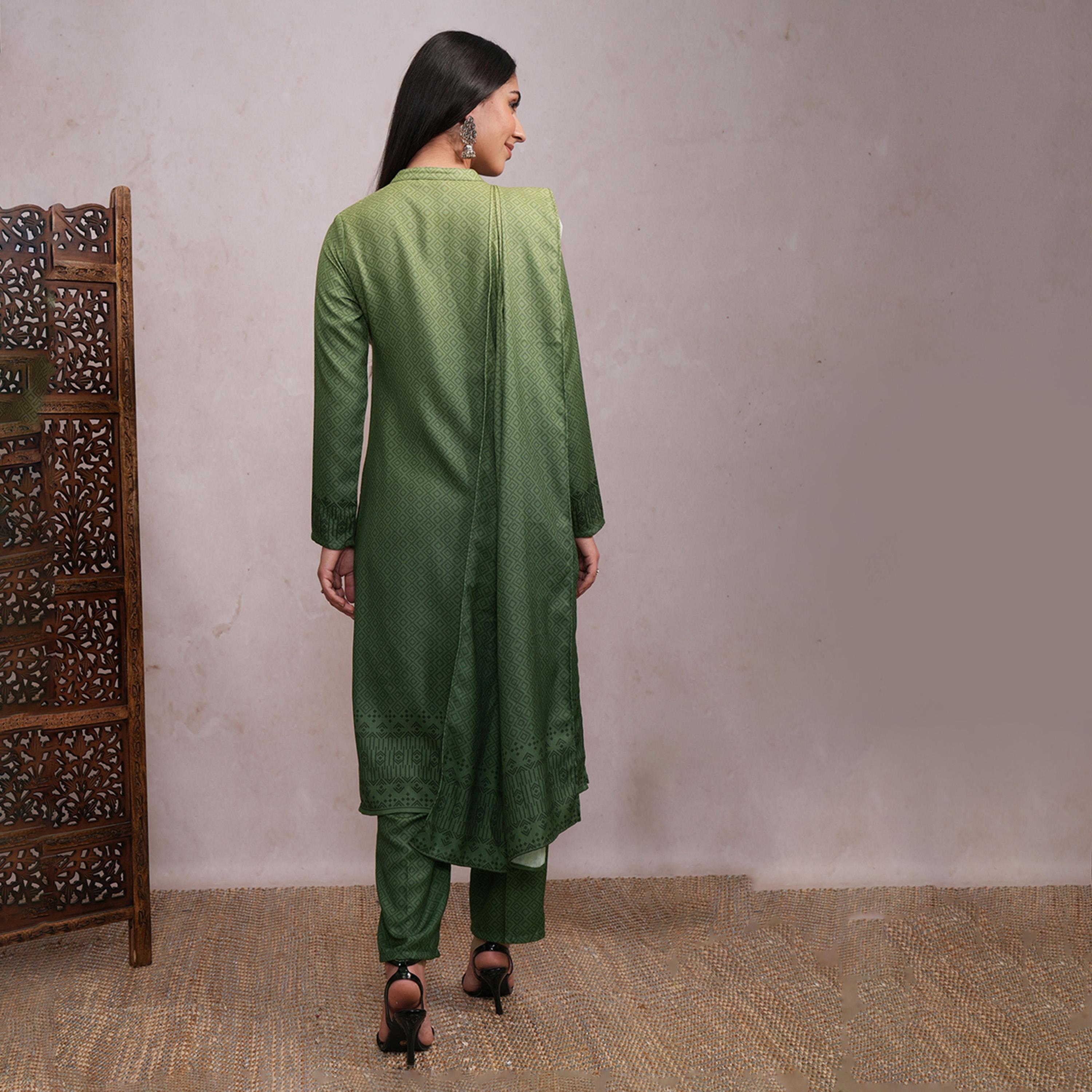 Vishudh X Styli Green Printed Yoke Design Thread Work Straight Kurta with Trousers & Dupatta-women-clothing-ethnicwear-sareesets-image-3
