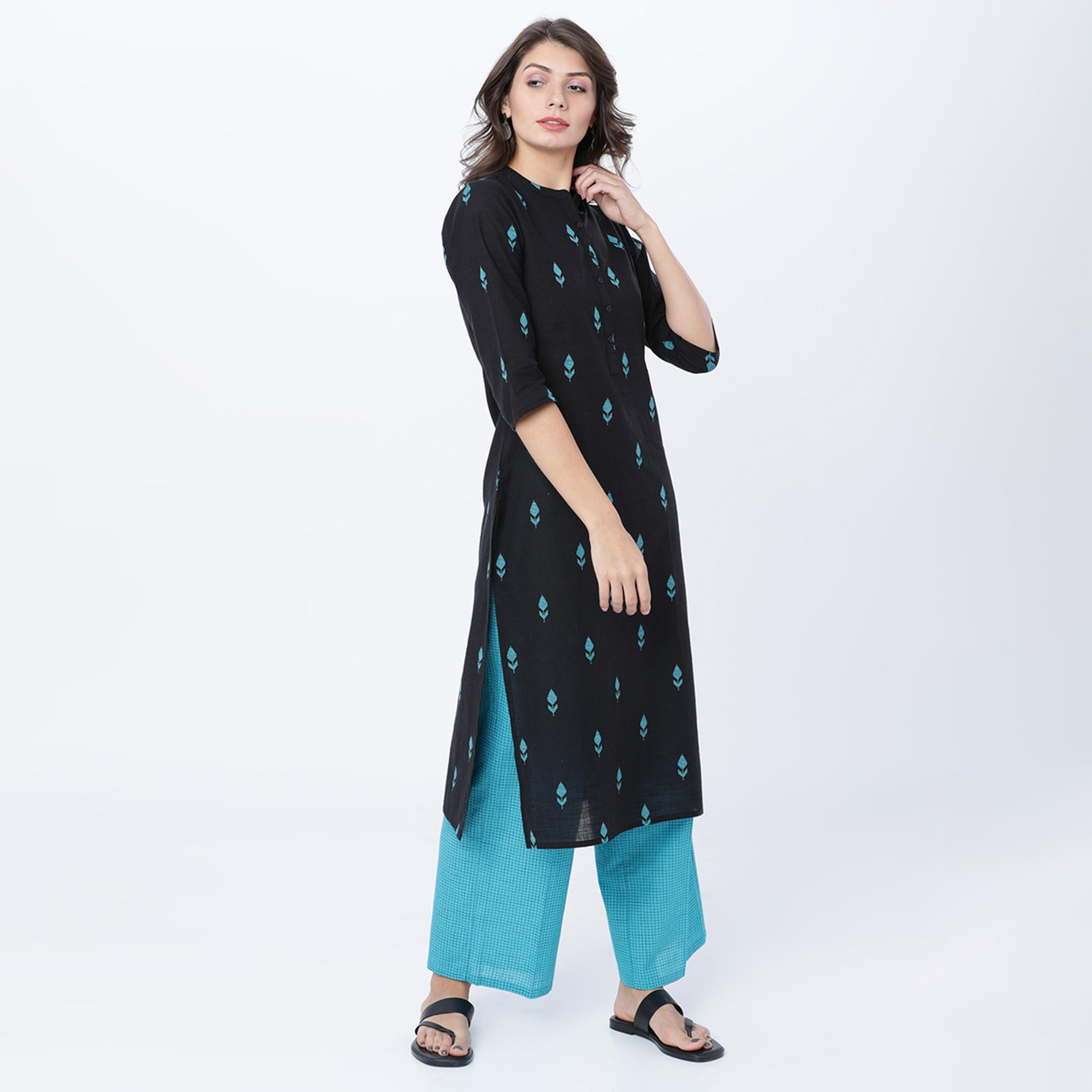 Vishudh X Styli Women Black Printed Kurta with Palazzos-women-clothing-ethnicwear-kurtasets-image-5
