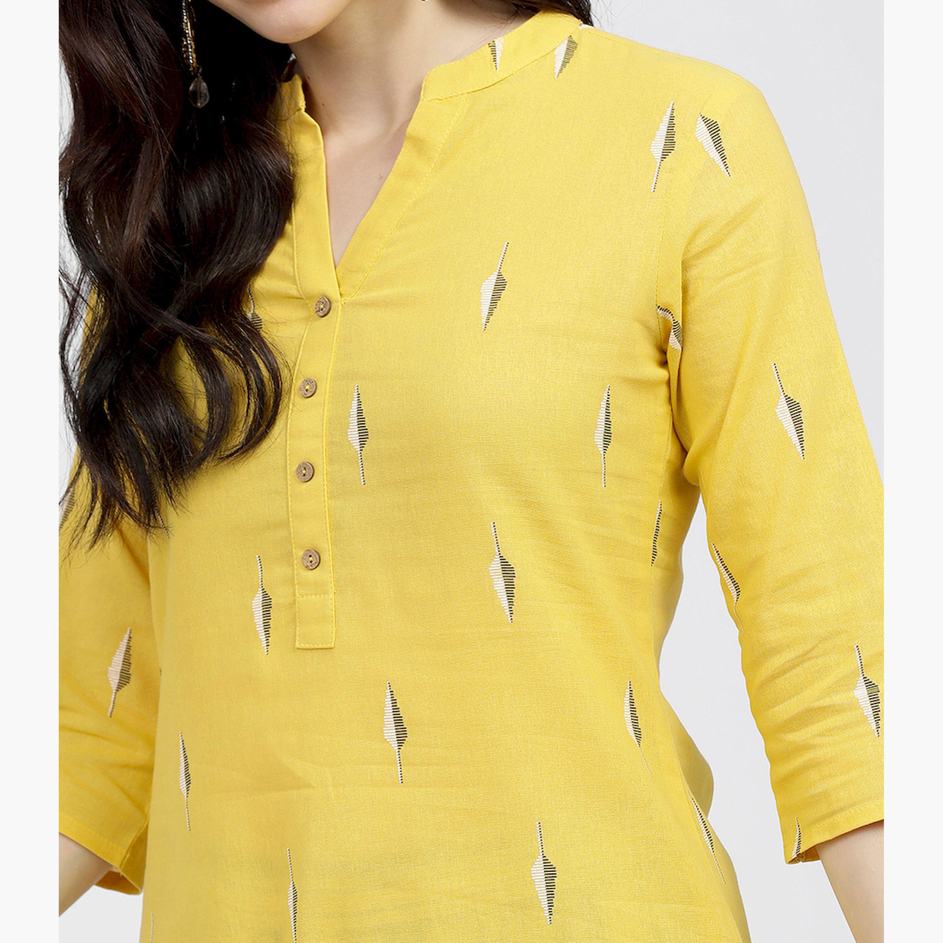 Vishudh X Styli Women Yellow Geometric Printed Pure Cotton Kurta with Trousers-women-clothing-ethnicwear-kurtasets-image-4