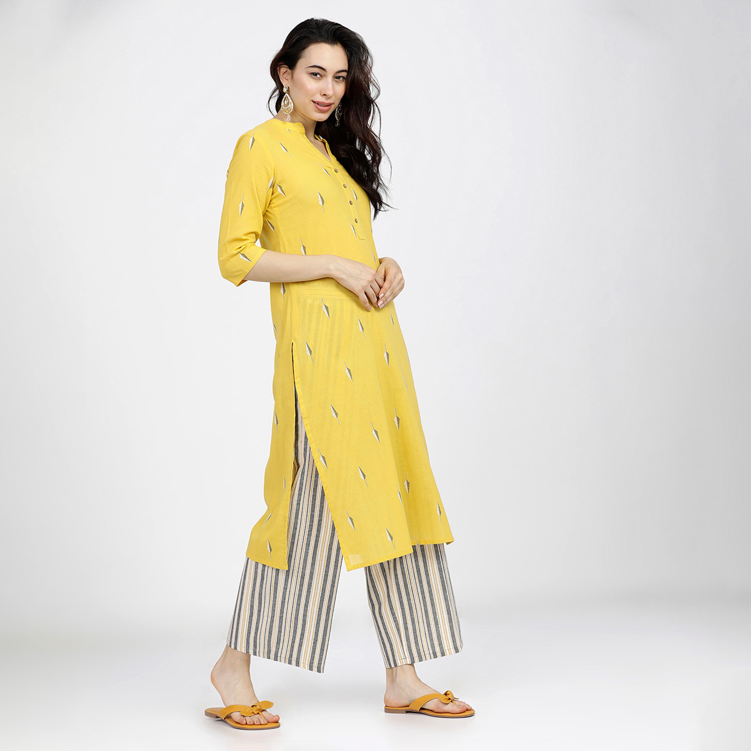 فيشود × ستايلي - كورتا نسائية من القطن الخالص بطبعة هندسية مع بنطال - أصفر-women-clothing-ethnicwear-kurtasets-image-5