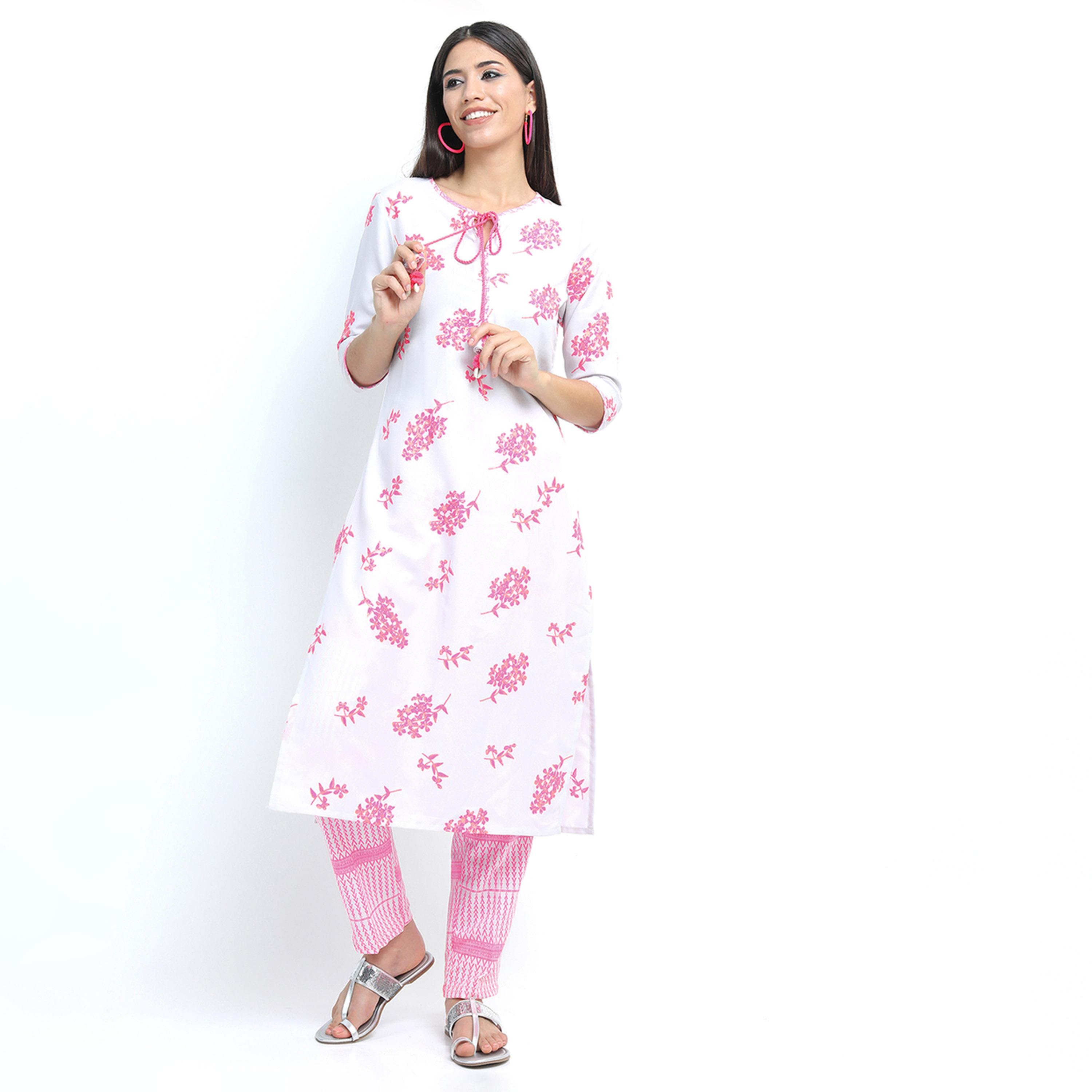 فيشود × ستايلي - كورتا بطبعة زهور مع بنطال باللونين الوردي والأبيض للنساء-women-clothing-ethnicwear-kurtasets-image-1