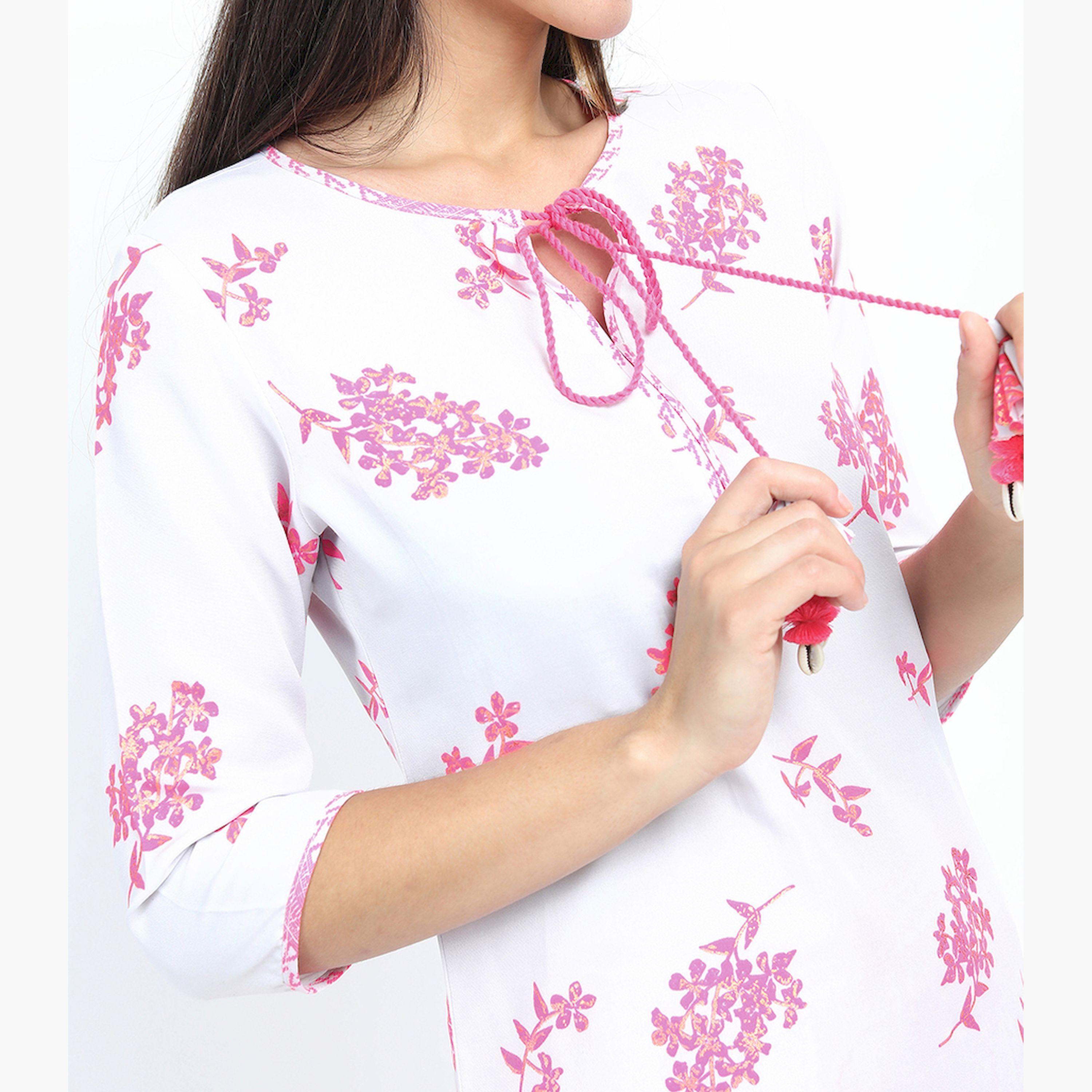فيشود × ستايلي - كورتا بطبعة زهور مع بنطال باللونين الوردي والأبيض للنساء-women-clothing-ethnicwear-kurtasets-image-4