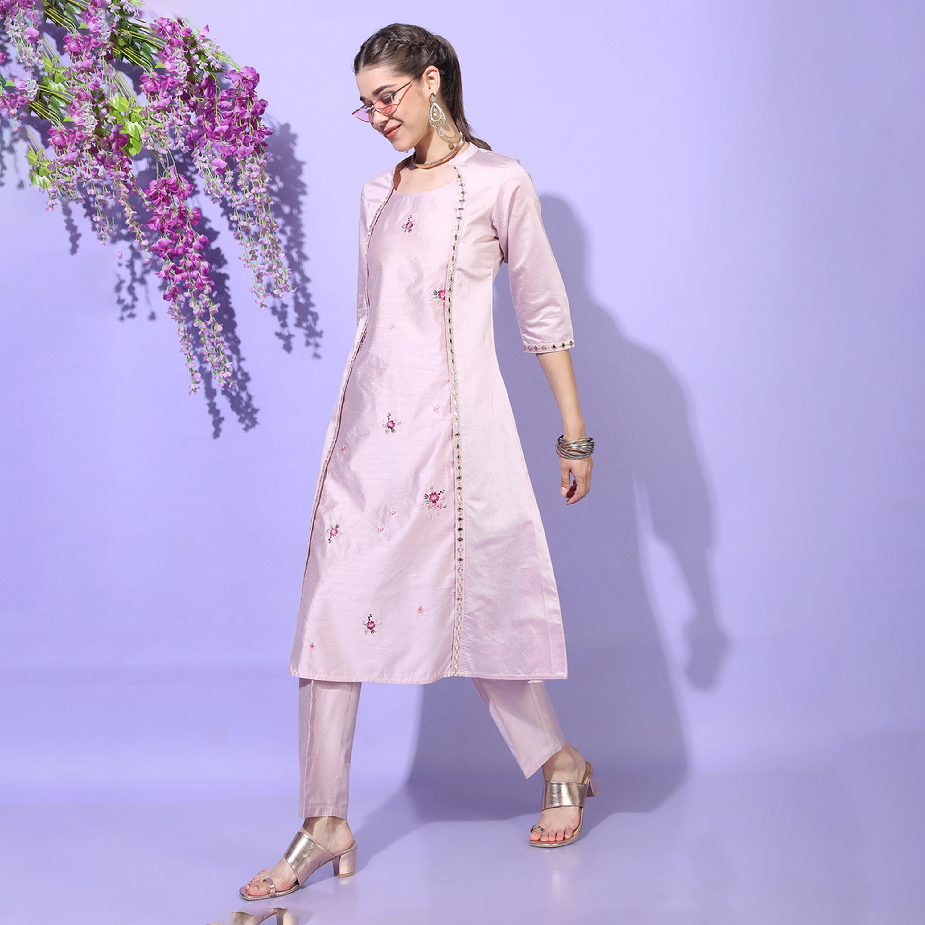 فيشود × ستايلي - كورتا مطرزة بالورود مع بنطال باللون الوردي للنساء-women-clothing-ethnicwear-kurtasets-image-1