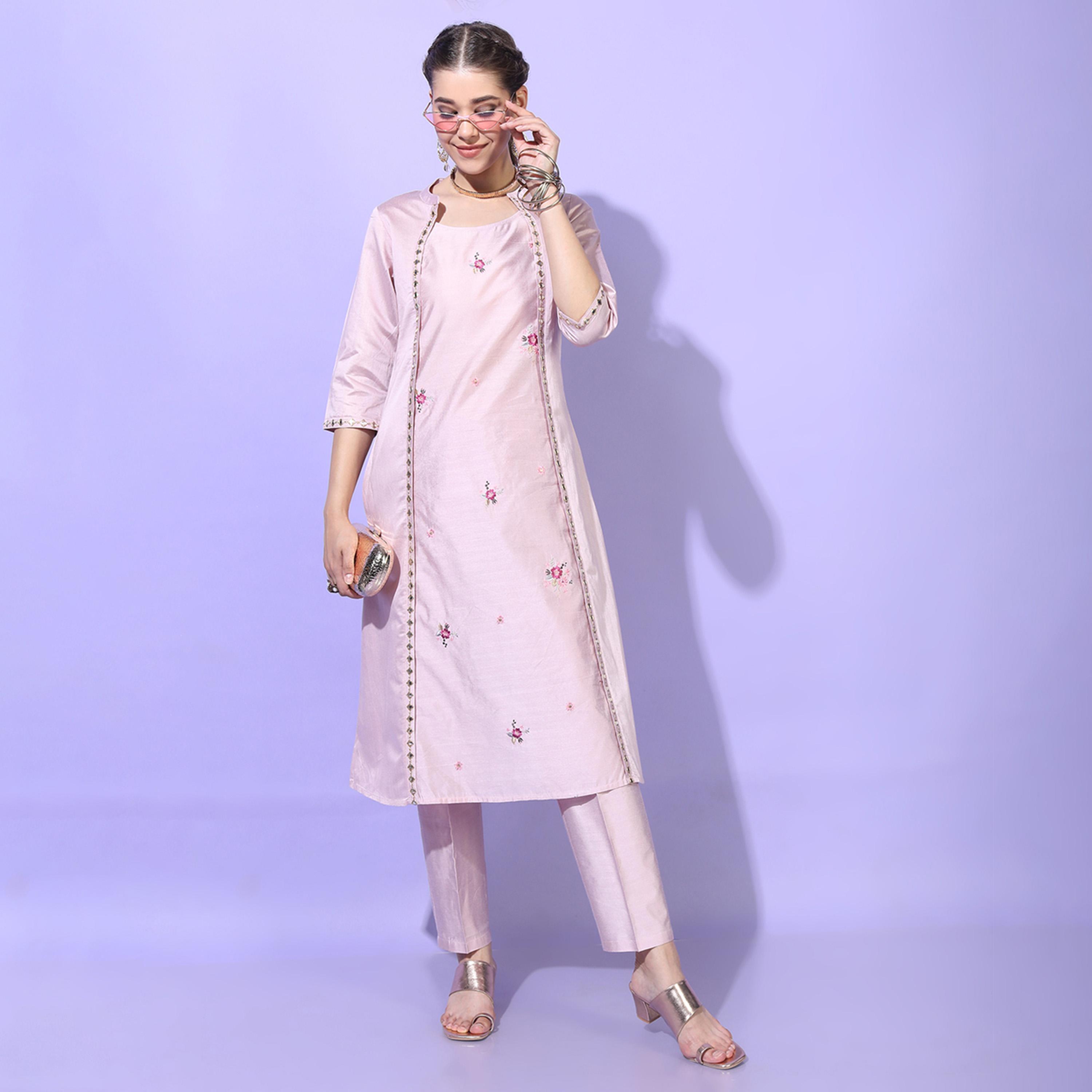 فيشود × ستايلي - كورتا مطرزة بالورود مع بنطال باللون الوردي للنساء-women-clothing-ethnicwear-kurtasets-image-5