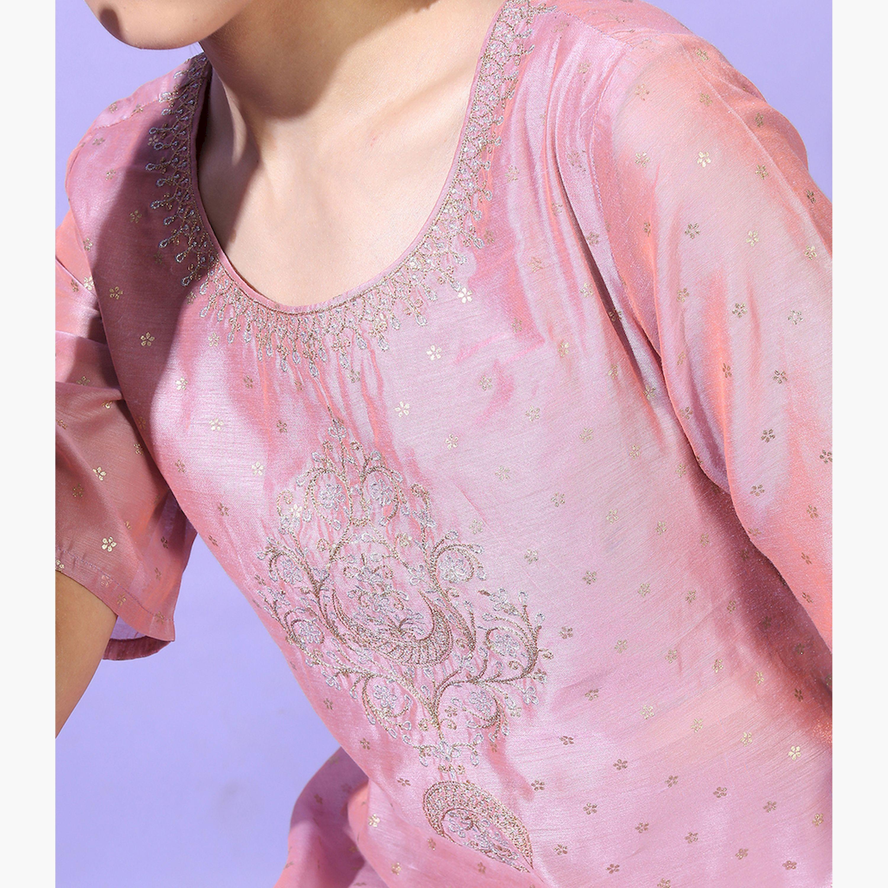 Vishudh X Styli Women Solid Chanderi Cotton Kurta with Trouser-women-clothing-ethnicwear-kurtasets-image-4