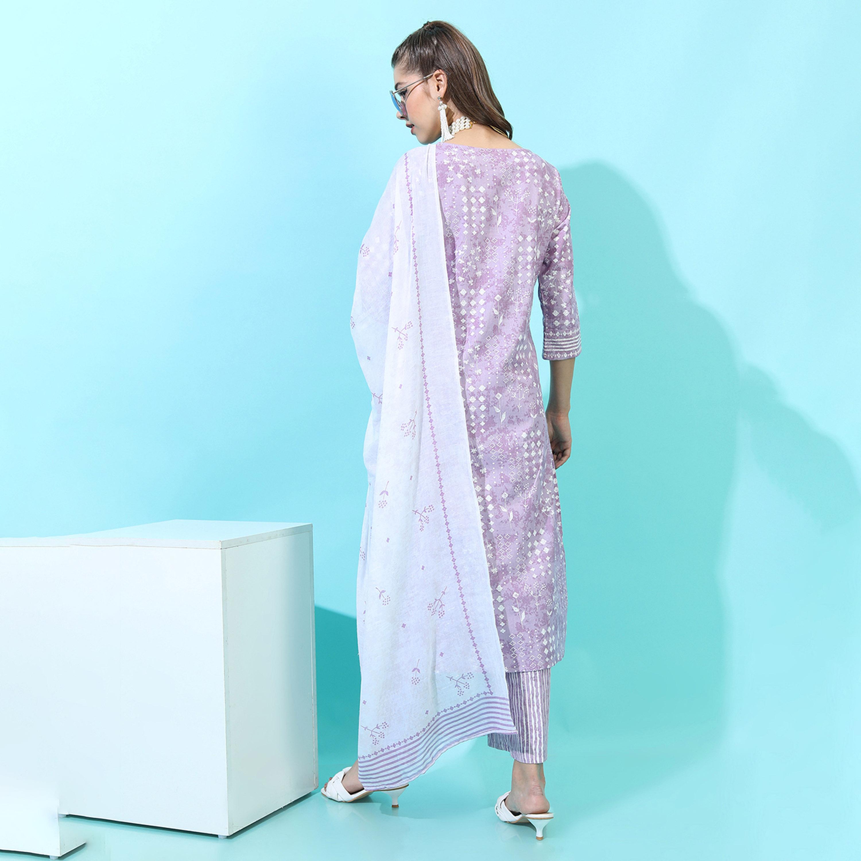 Vishudh X Styli Women Floral Pure Cotton Kurta Set-women-clothing-ethnicwear-kurtasets-image-3