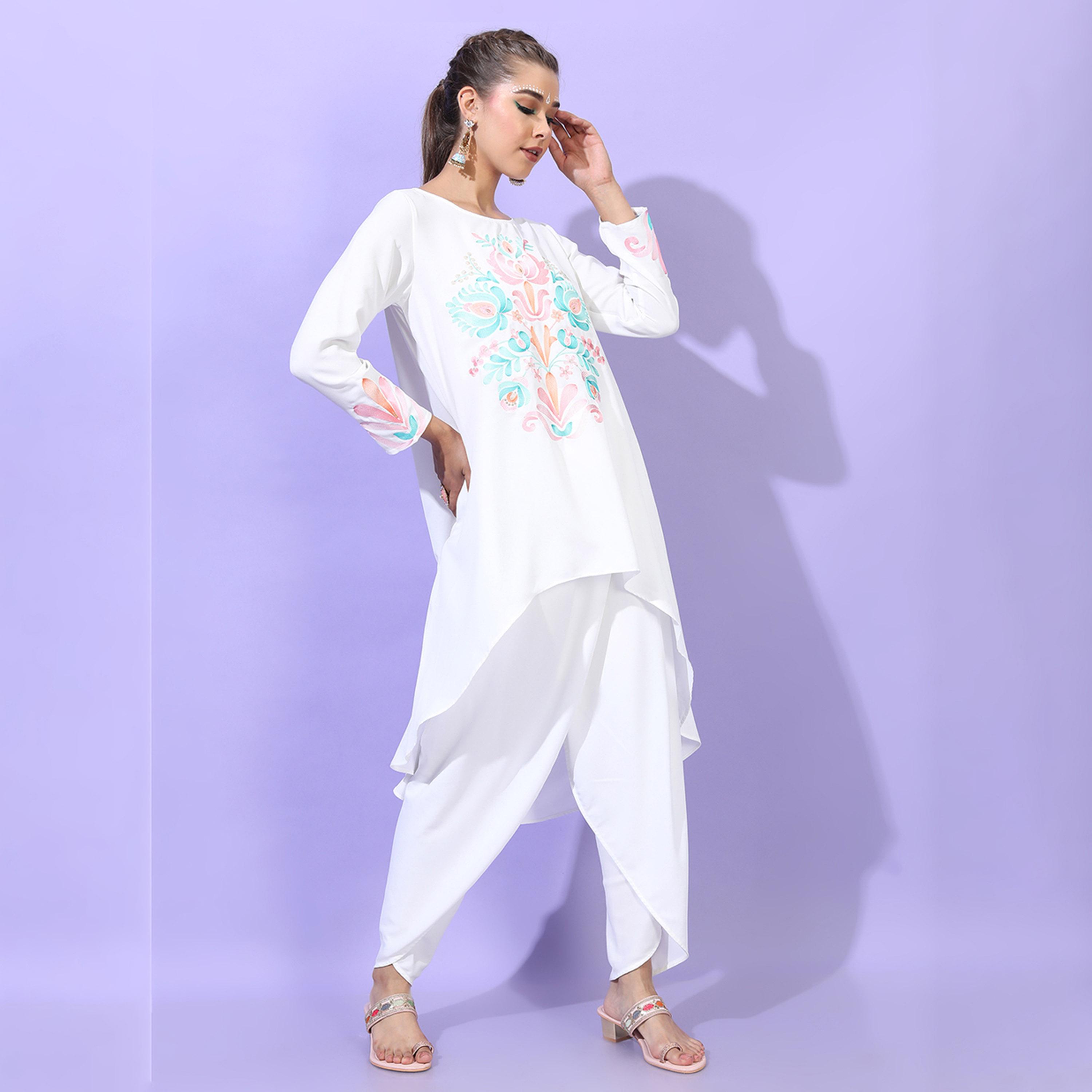 فيشود × ستايلي - كورتا نسائية مطبوعة طويلة من الخلف مع بنطال دوتي - أبيض-women-clothing-ethnicwear-kurtasets-image-6