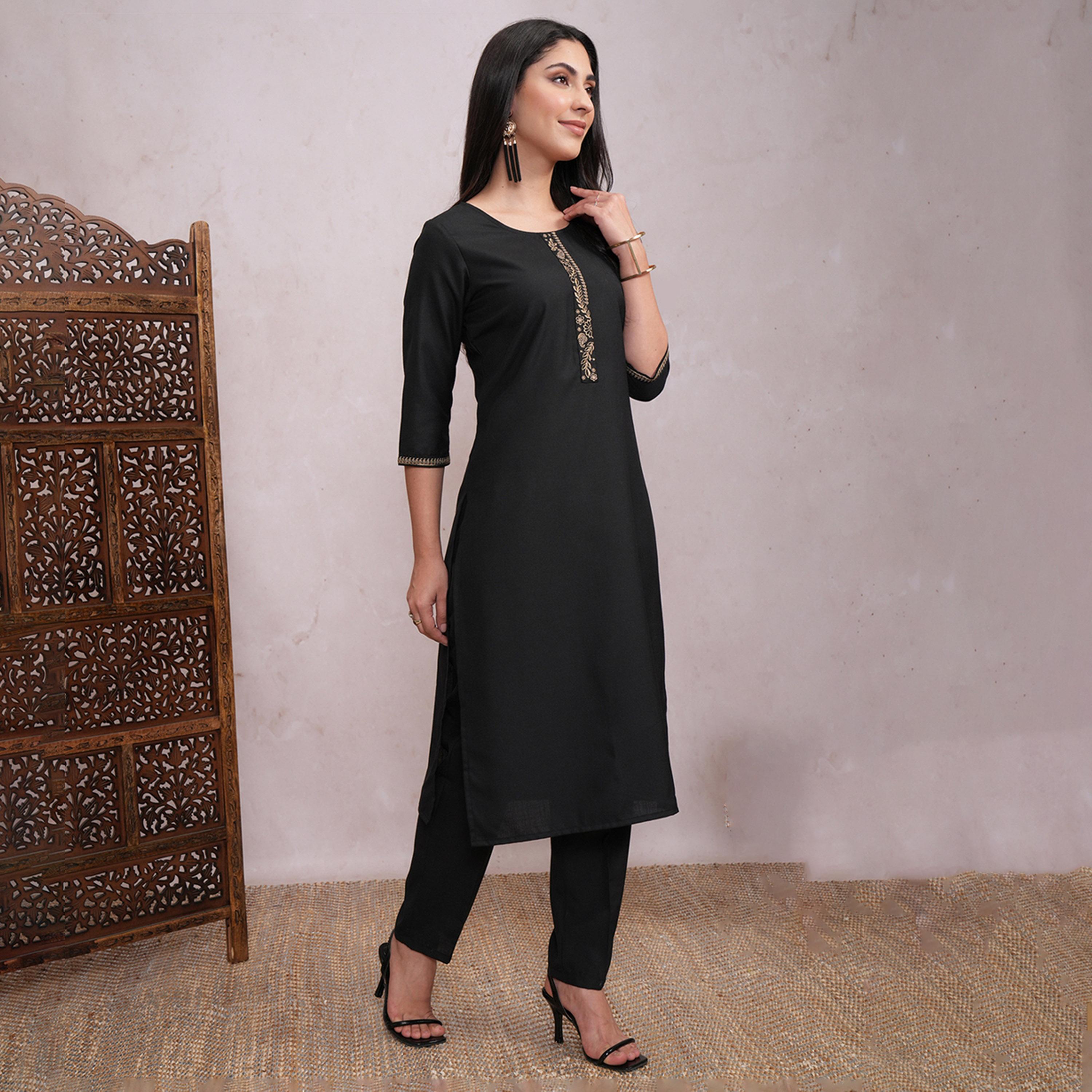 فيشود × ستايلي - كورتا مستقيمة عادية مع بنطال - أسود-women-clothing-ethnicwear-kurtasets-image-4