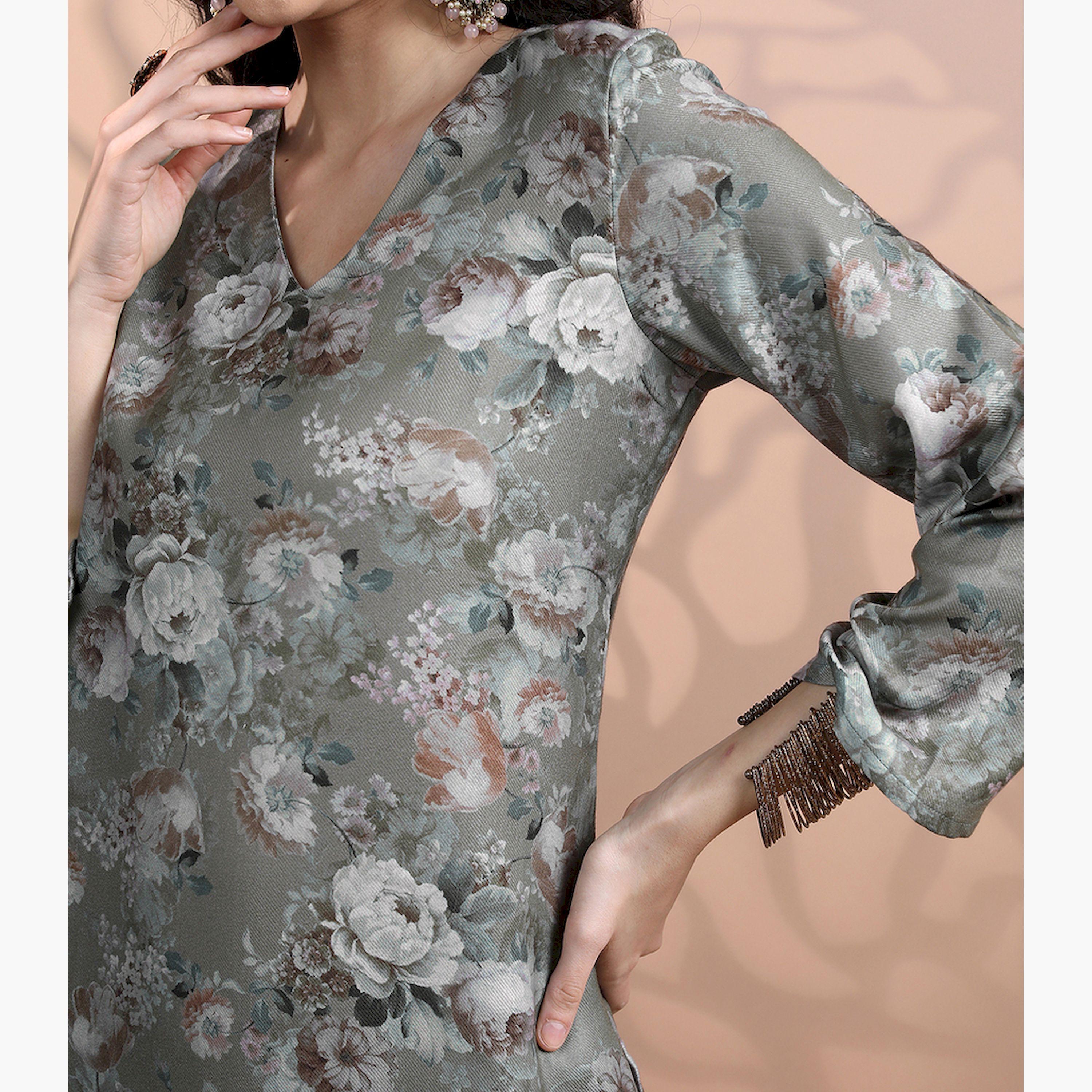 فيشود × ستايلي - كورتا بطبعة زهور مع بنطال-women-clothing-ethnicwear-kurtasets-image-4