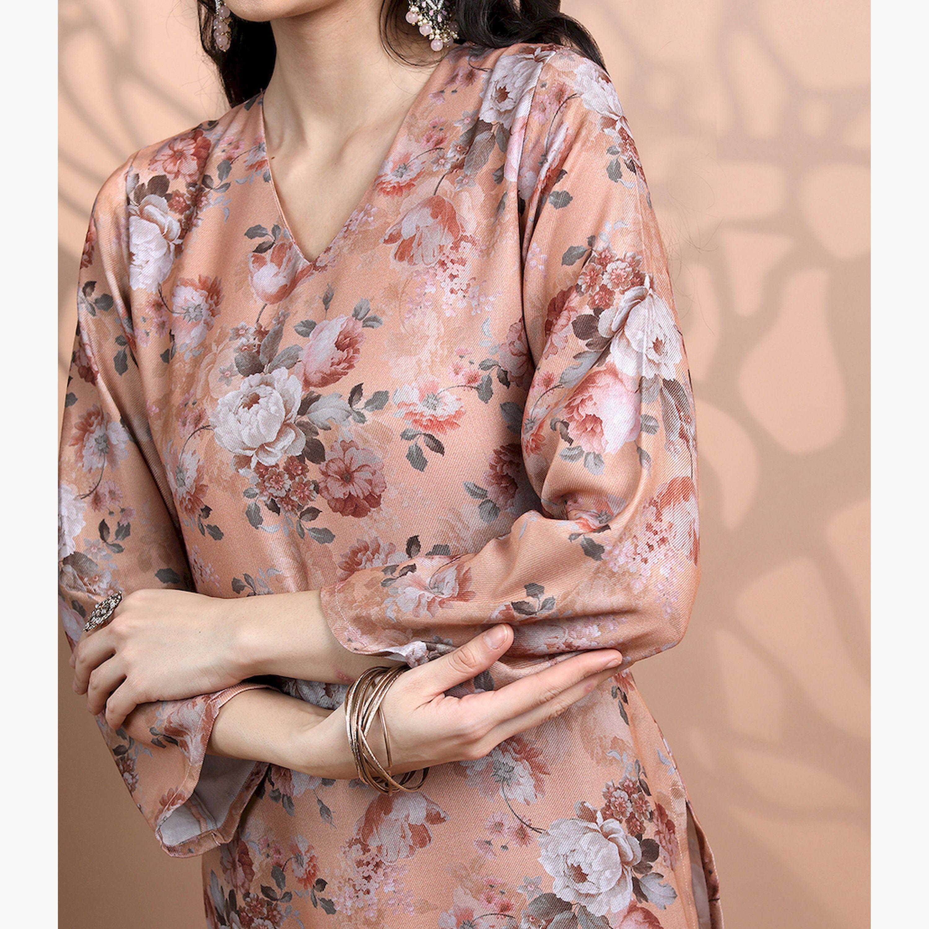 Vishudh X Styli Women Floral Printed Kurta with Trousers-women-clothing-ethnicwear-kurtasets-image-5