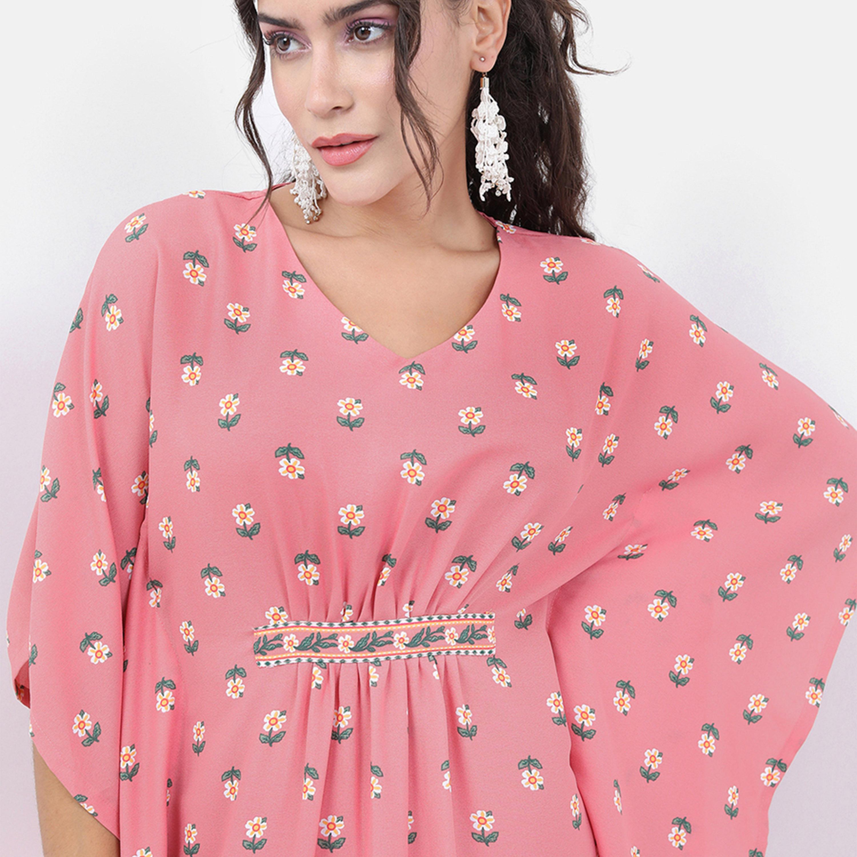 فيشود × ستايلي - قفطان بطبعة زهور بفتحة رقبة على شكل V مع بنطال - وردي-women-clothing-ethnicwear-kurtasets-image-6