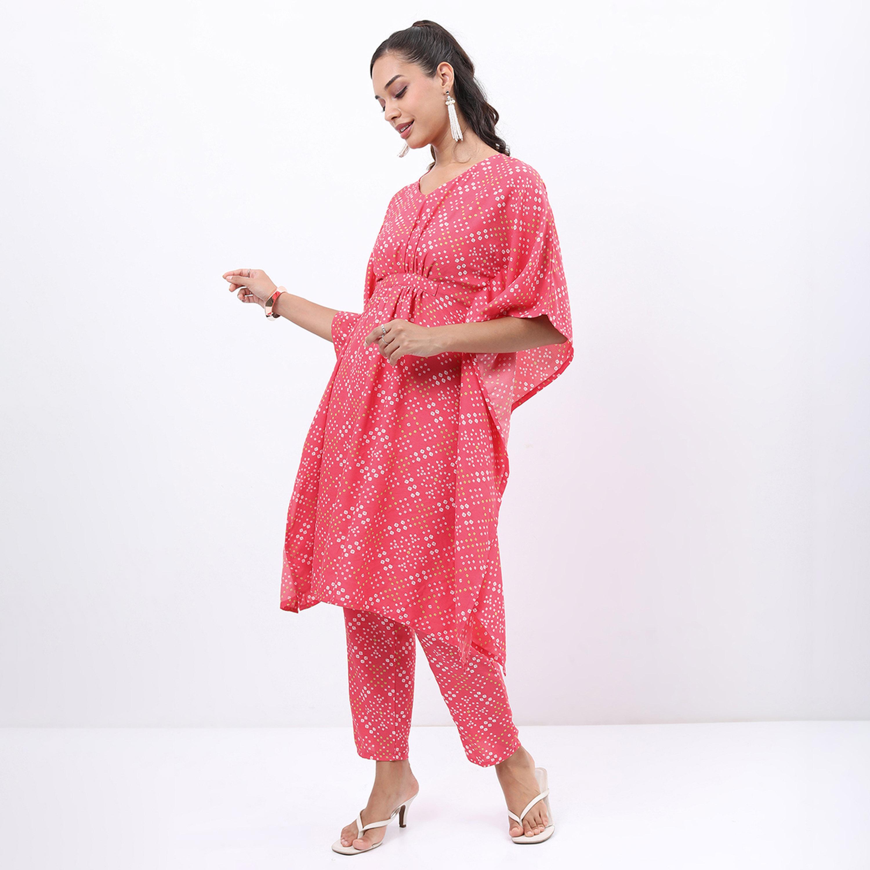 Vishudh X Styli Pink & White Ethnic Motifs Printed Kaftan Kurta With Trousers-women-clothing-ethnicwear-kurtasets-image-4