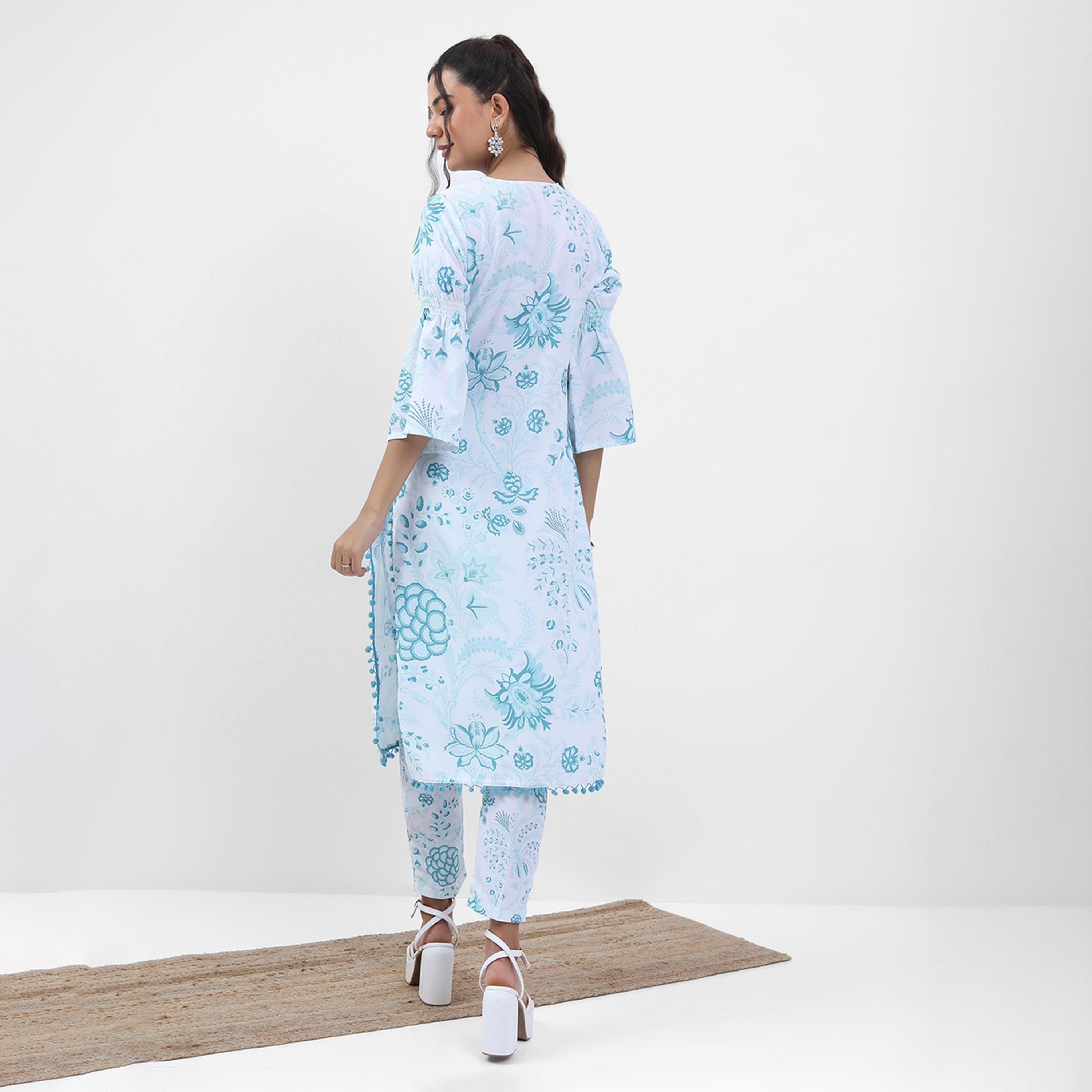 Vishudh X Styli Floral Printed Straight Regular Kurta with Trousers-women-clothing-ethnicwear-kurtasets-image-3