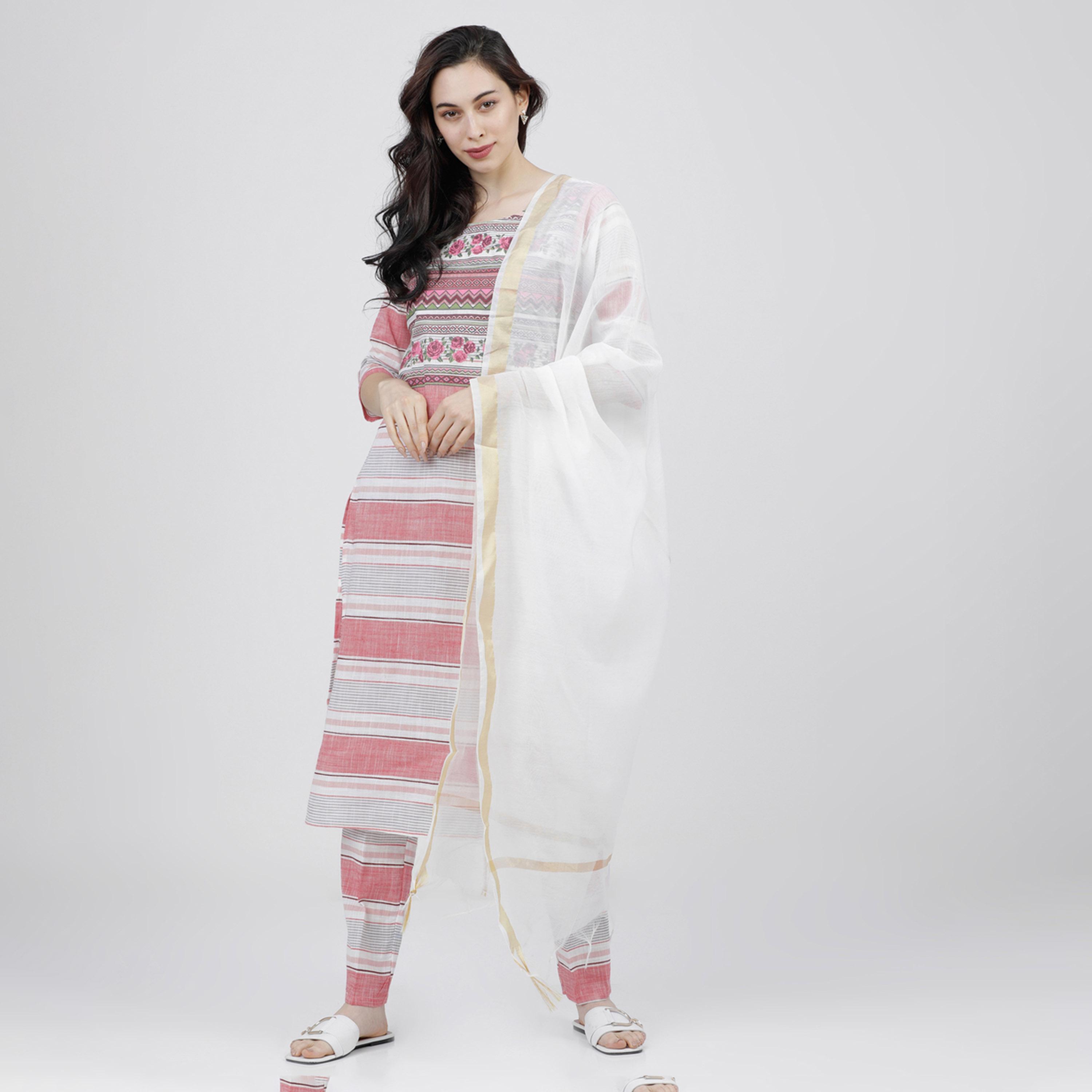 فيشود × ستايلي - كورتا نسائية من القطن مع بنطال بالازو ووشاح - أوف وايت ومرجاني-women-clothing-ethnicwear-sareesets-image-1