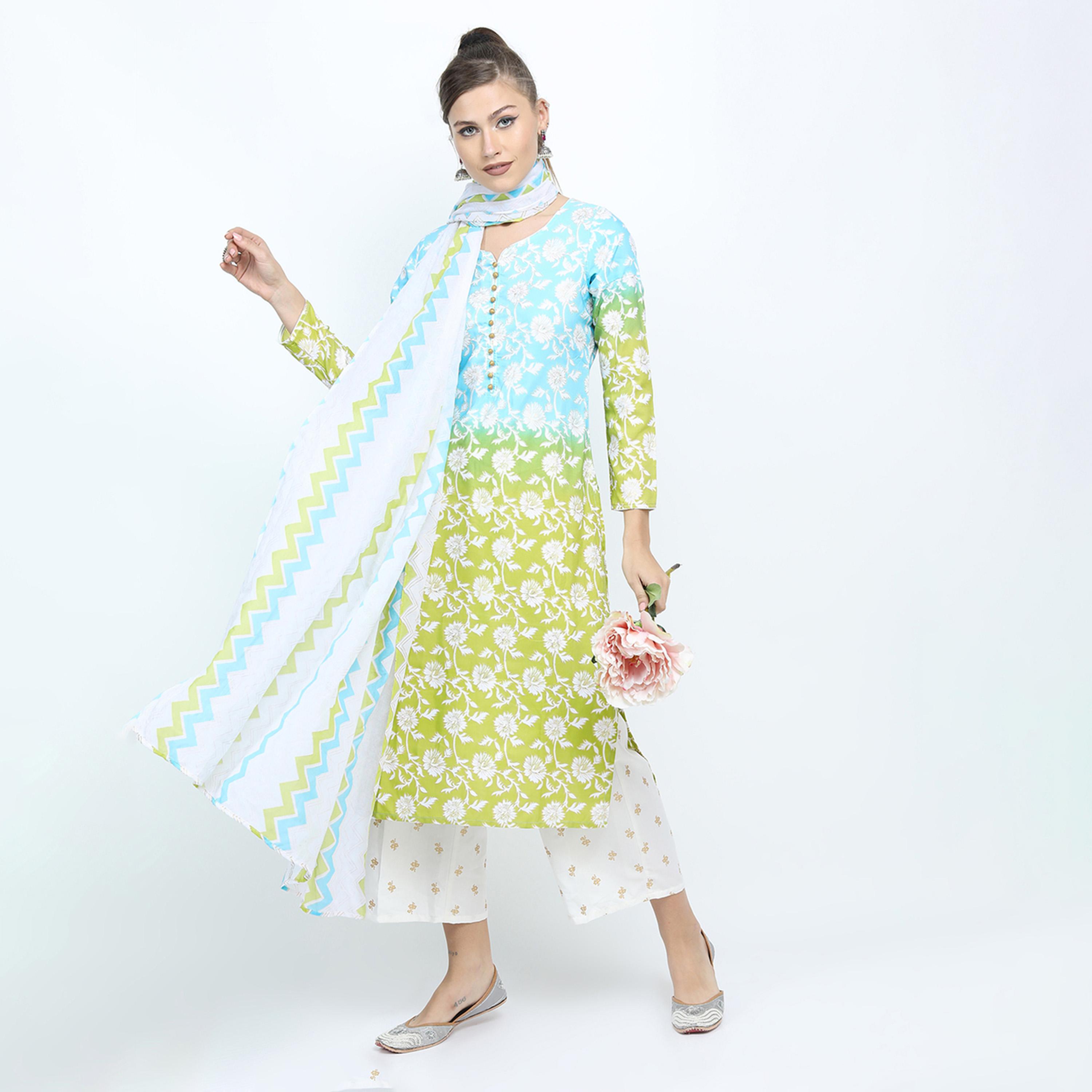 فيشود × ستايلي - كورتا بطبعة زهور مع بنطال بالازو ووشاح دوباتا باللون الأزرق للنساء-women-clothing-ethnicwear-sareesets-image-1