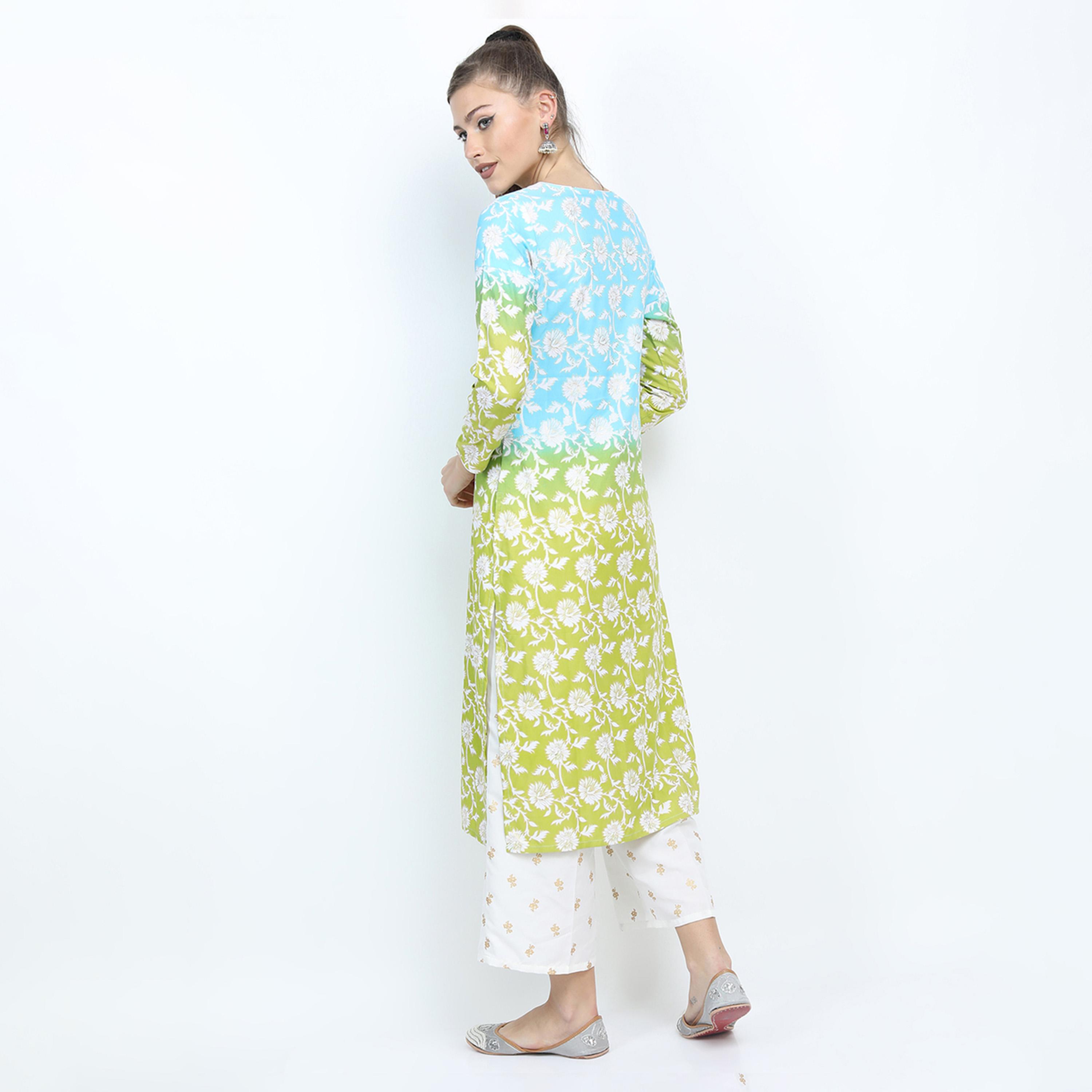 فيشود × ستايلي - كورتا بطبعة زهور مع بنطال بالازو ووشاح دوباتا باللون الأزرق للنساء-women-clothing-ethnicwear-sareesets-image-3