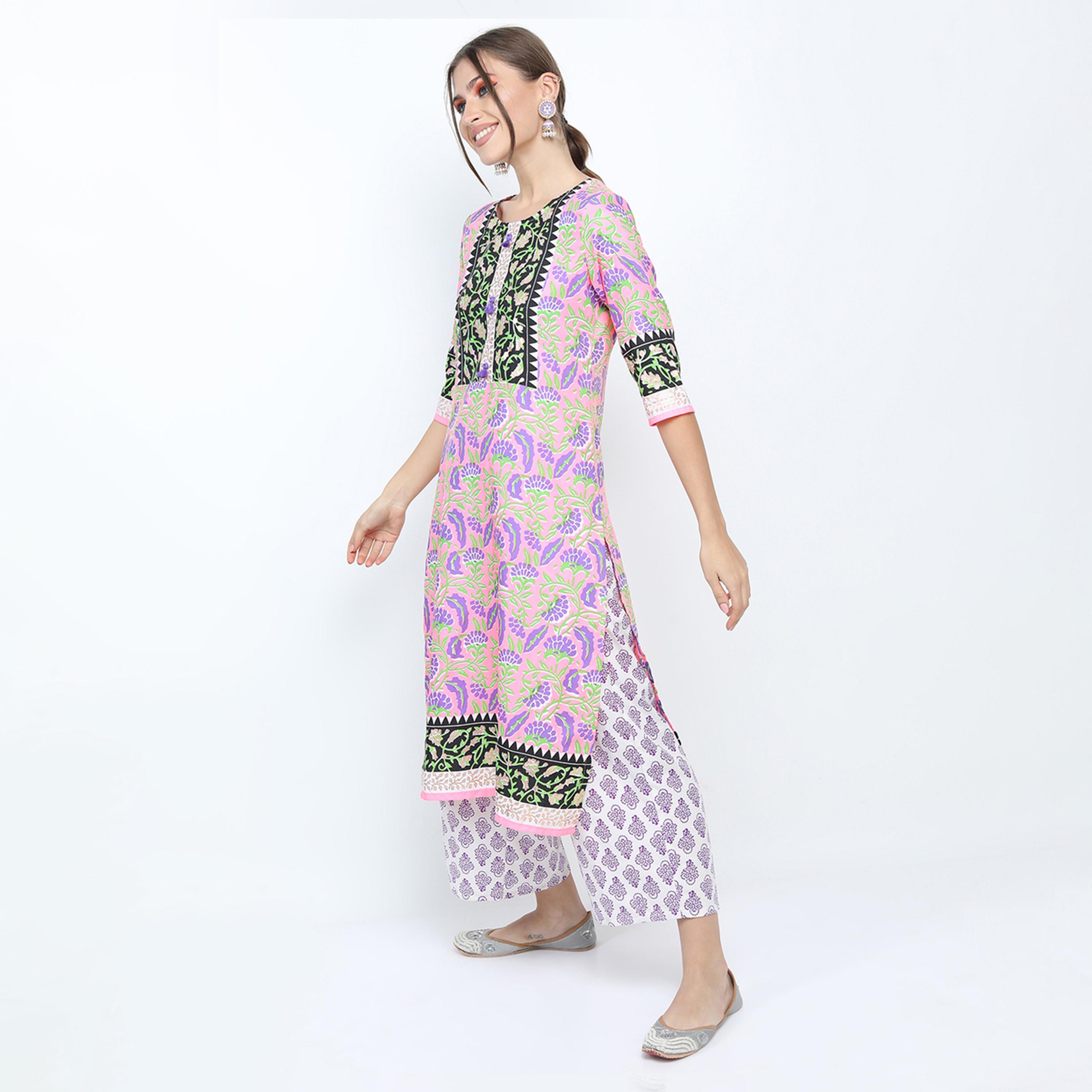 فيشود × ستايلي - كورتي مزينة بالزهور مع بنطال ووشاح باللون الوردي للنساء-women-clothing-ethnicwear-sareesets-image-2