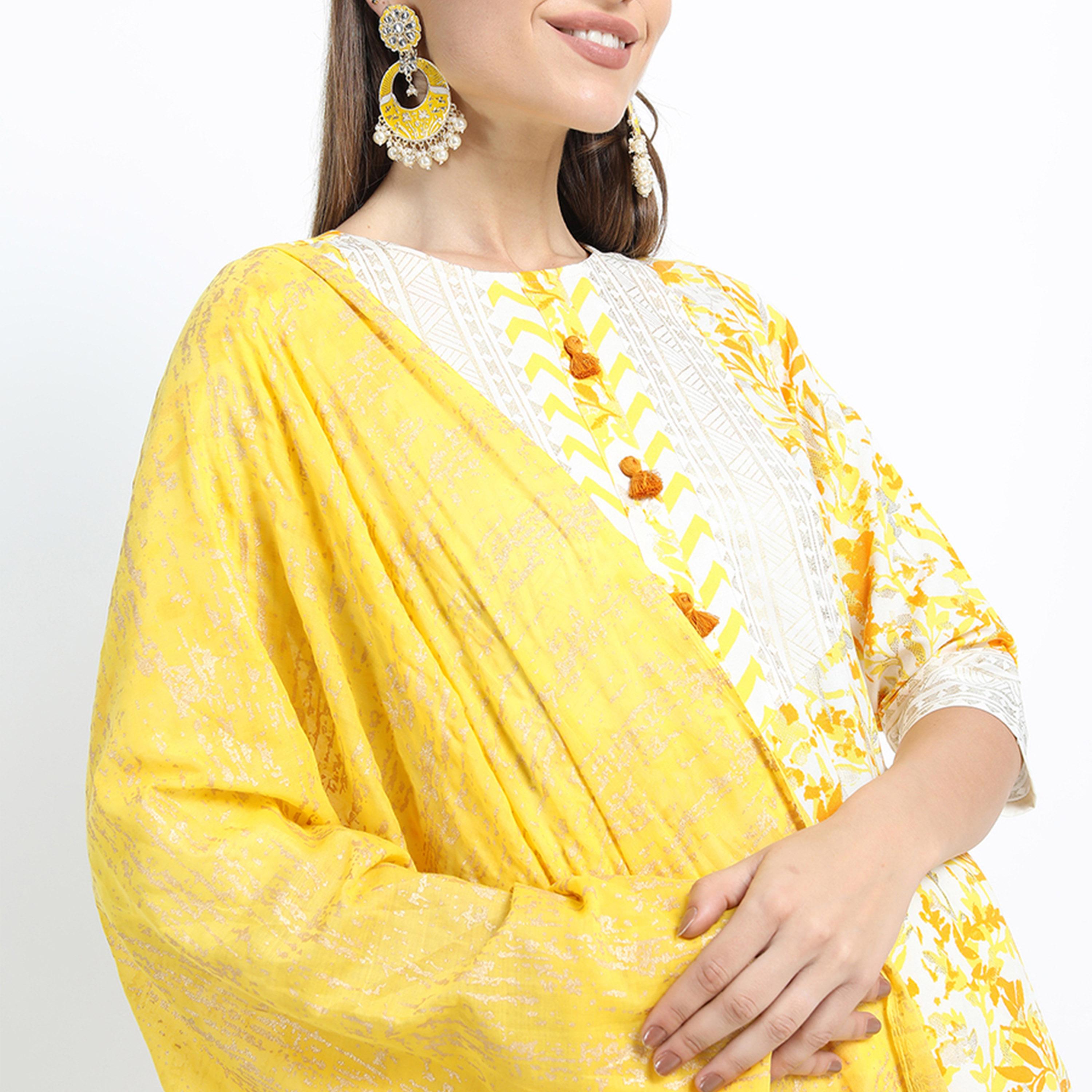 فيشود × ستايلي - كورتا نسائية مطبوعة مع بنطال ووشاح - أصفر خردلي-women-clothing-ethnicwear-sareesets-image-5