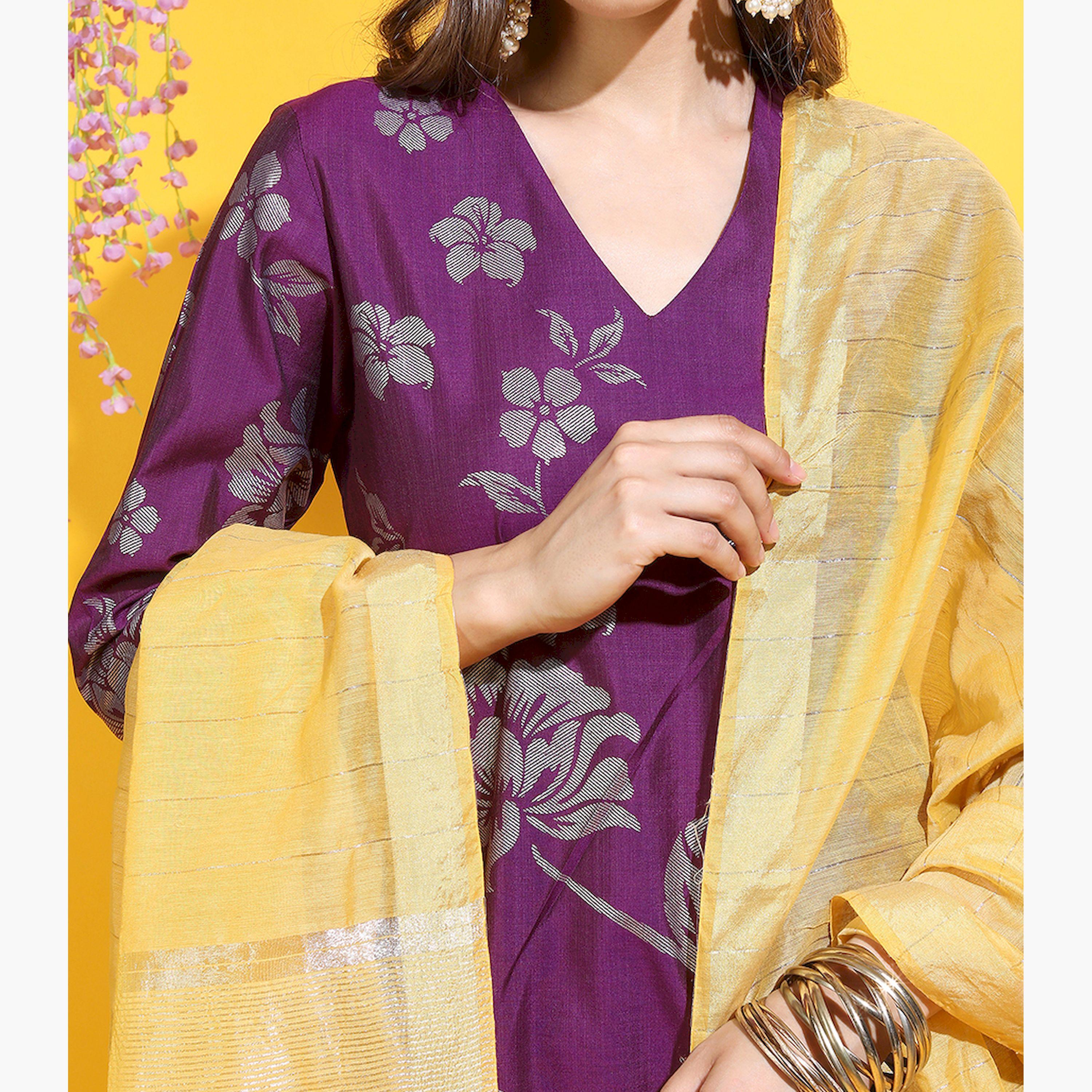 فيشود × ستايلي - كورتا نسائية مزينة بالزهور مع بنطال ووشاح-women-clothing-ethnicwear-sareesets-image-4