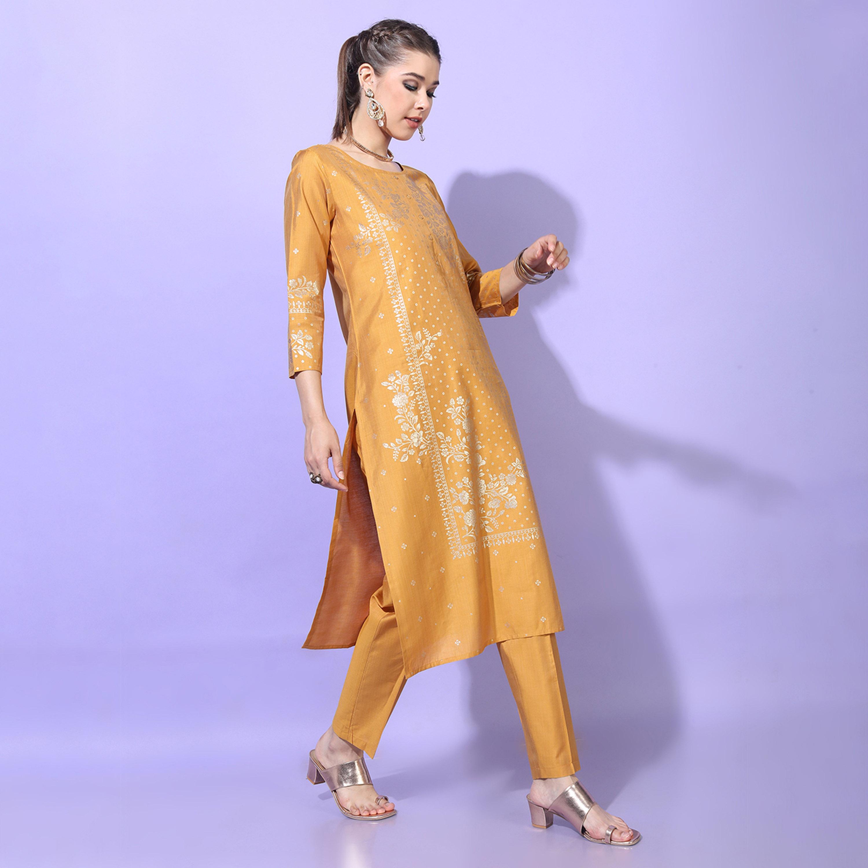 Vishudh X Styli Women Floral Kurta with Trousers & Dupatta-women-clothing-ethnicwear-sareesets-image-8