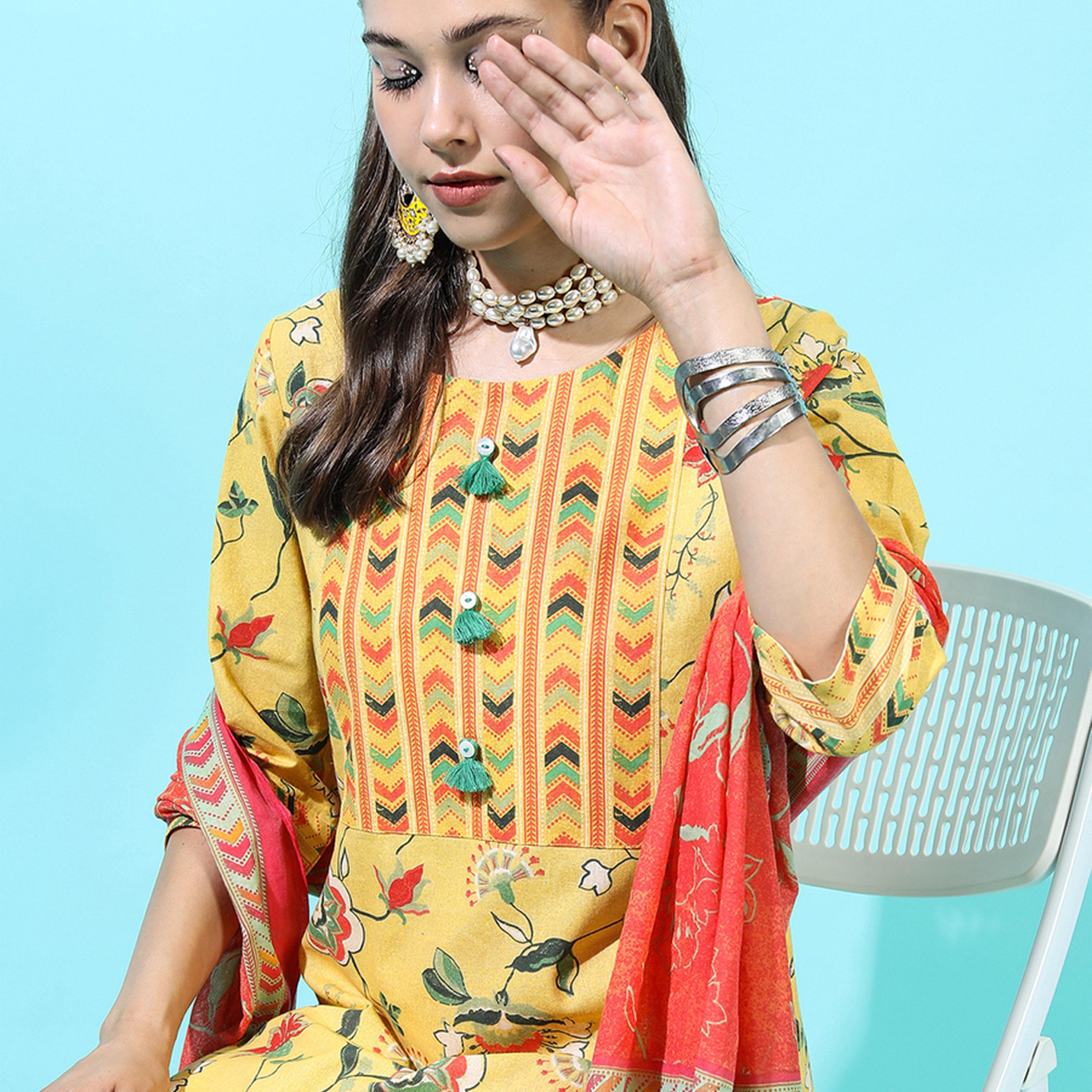 فيشود × ستايلي - كورتا نسائية مورّدة من القطن الخالص مع بنطال ووشاح-women-clothing-ethnicwear-sareesets-image-2