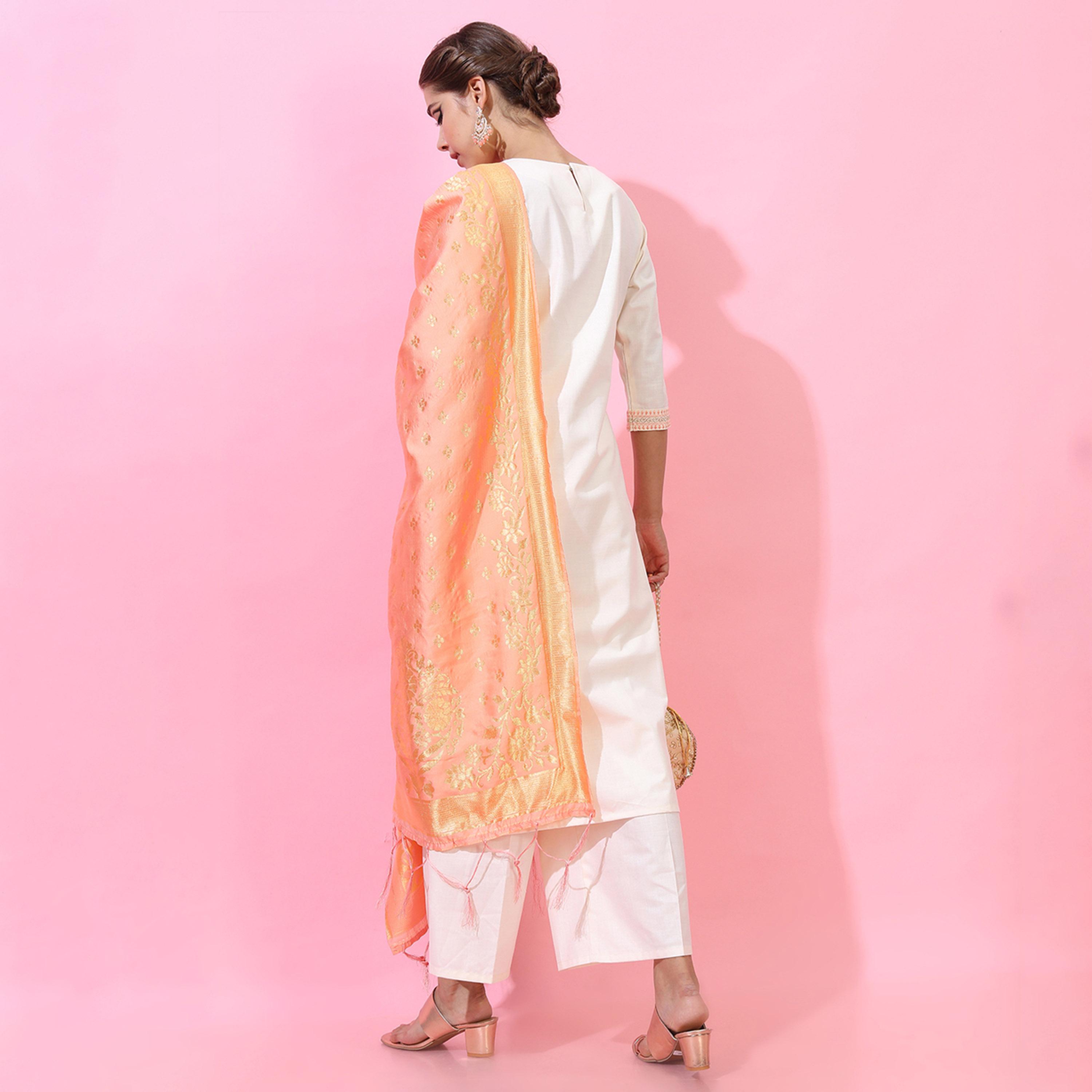 فيشود × ستايلي - كورتي نسائي بياقة مزينة مع بنطال ووشاح - كريمي-women-clothing-ethnicwear-sareesets-image-4
