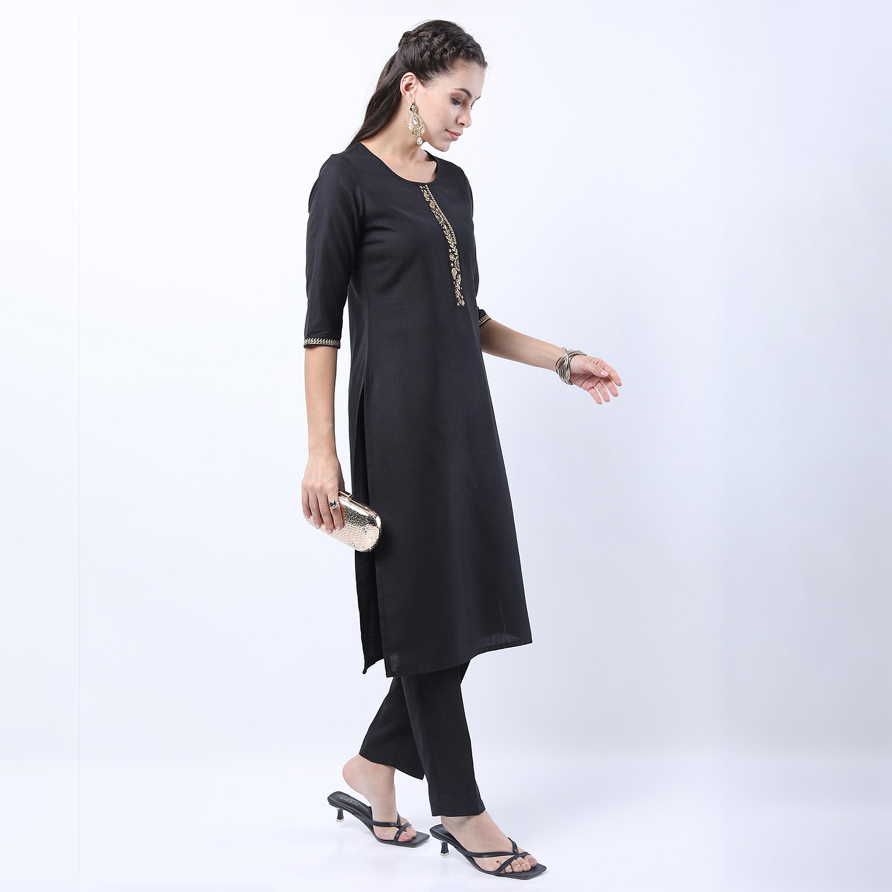 فيشود × ستايلي - كورتا مع بنطال ووشاح باللون الأسود للنساء-women-clothing-ethnicwear-sareesets-image-5