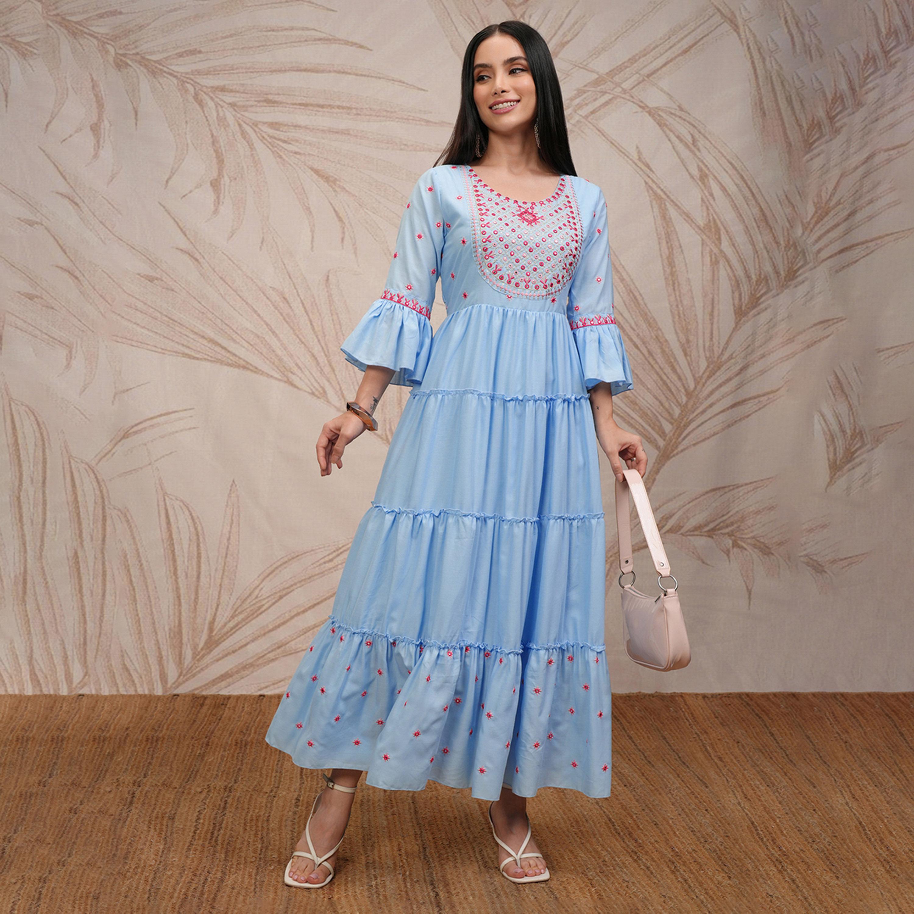 فيشود × ستايلي - فستان ماكسي نسائي طبقات مطرز بأكمام جرس وقصة واسعة-women-clothing-dresses-image-2