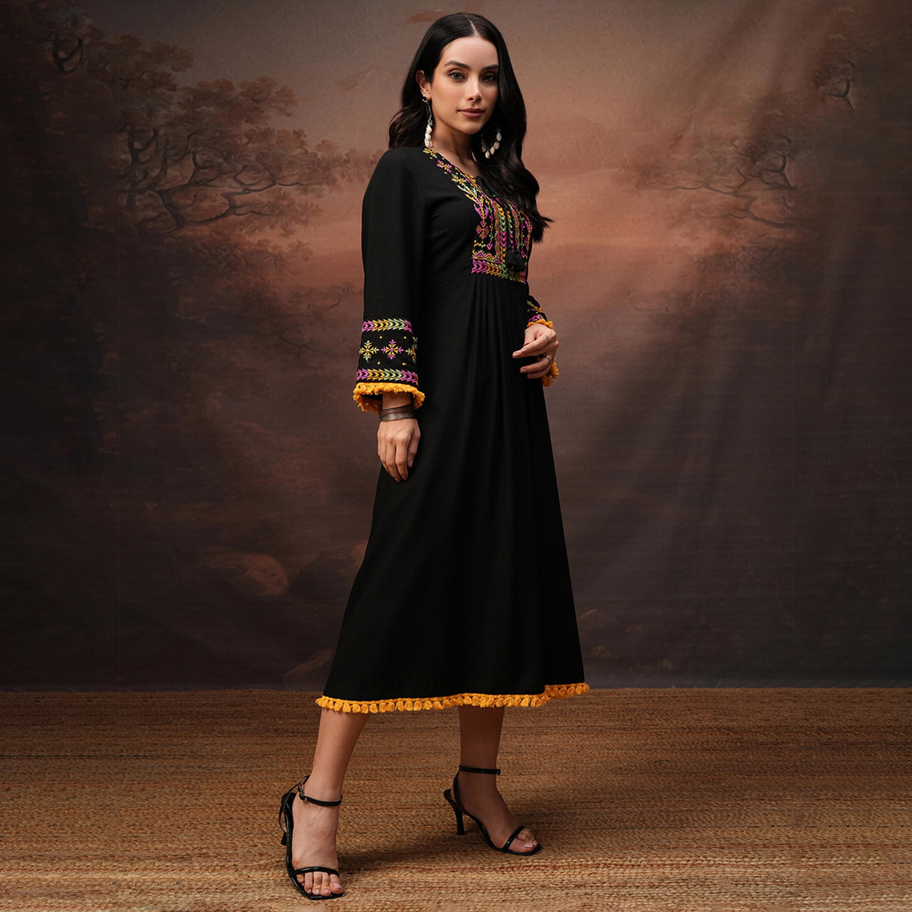 Vishudh X Styli Women Embroidered Flared Sleeve A-Line Dress-women-clothing-dresses-image-4