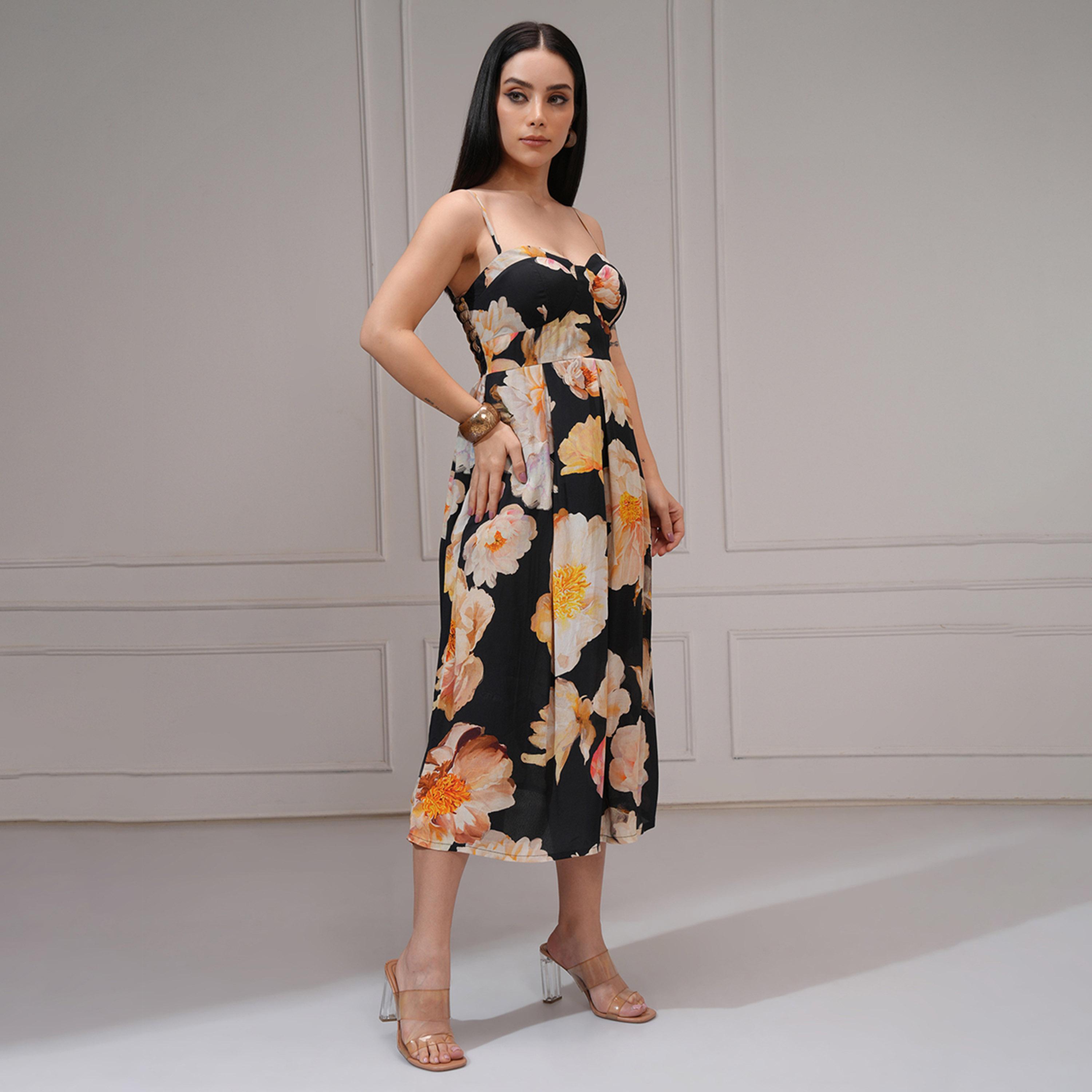 فيشود × ستايلي - فستان متوسط الطول بقصّة واسعة وطبعة زخارف عرقية-women-clothing-dresses-image-4