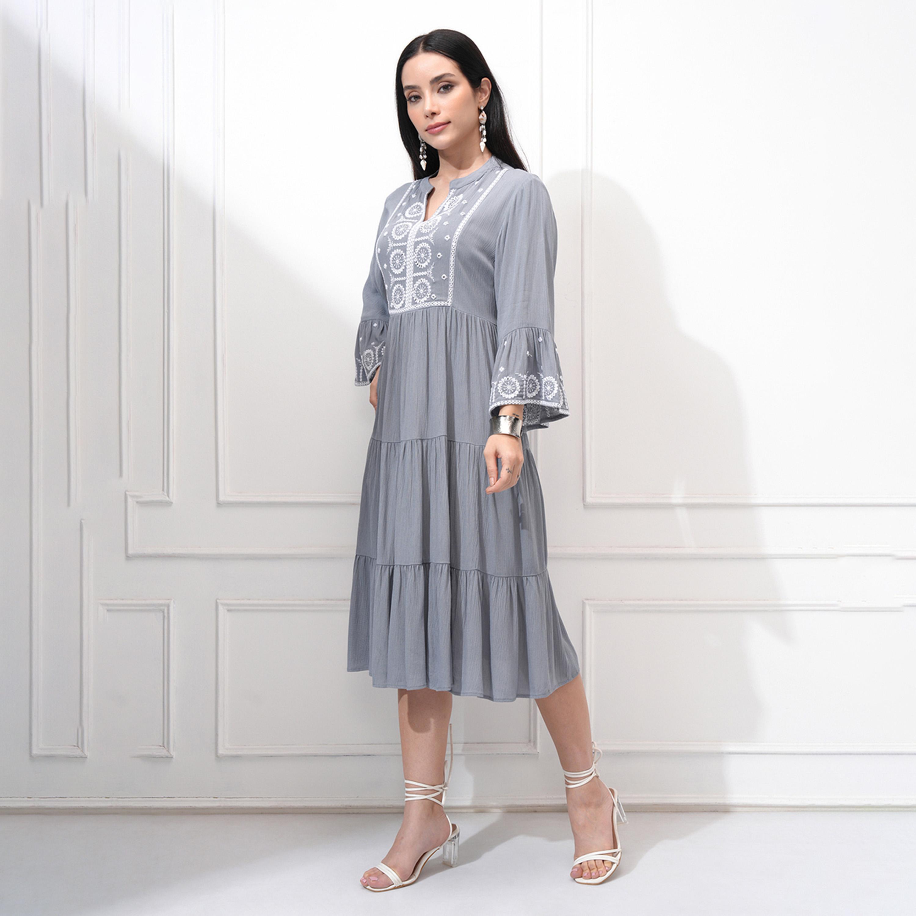 Vishudh X Styli Embroidered Fit & Flare Midi Dress-women-clothing-dresses-image-2