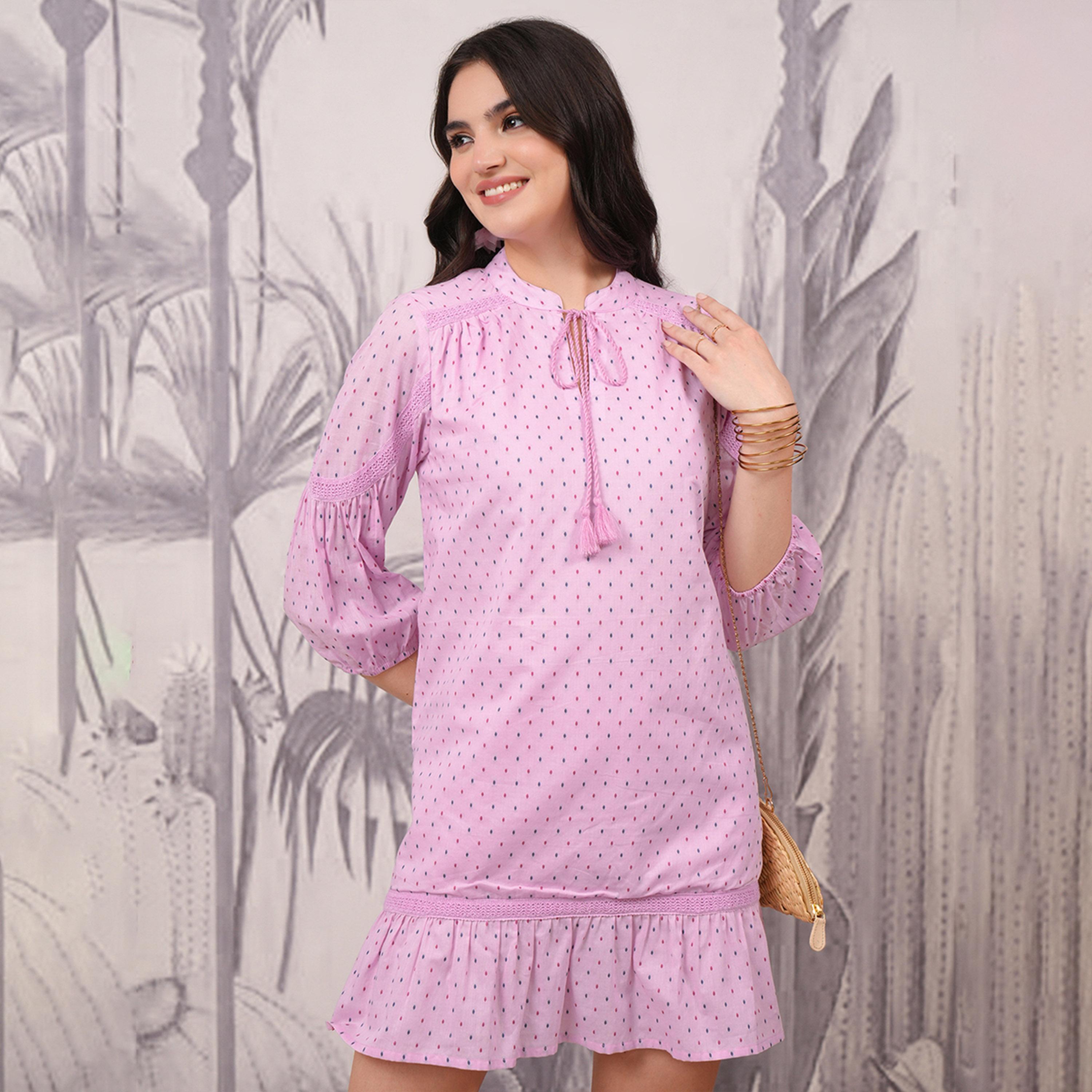 فيشود × ستايلي - فستان مطبوع برباط على الرقبة وأكمام جرس وقصّة A-women-clothing-dresses-image-1