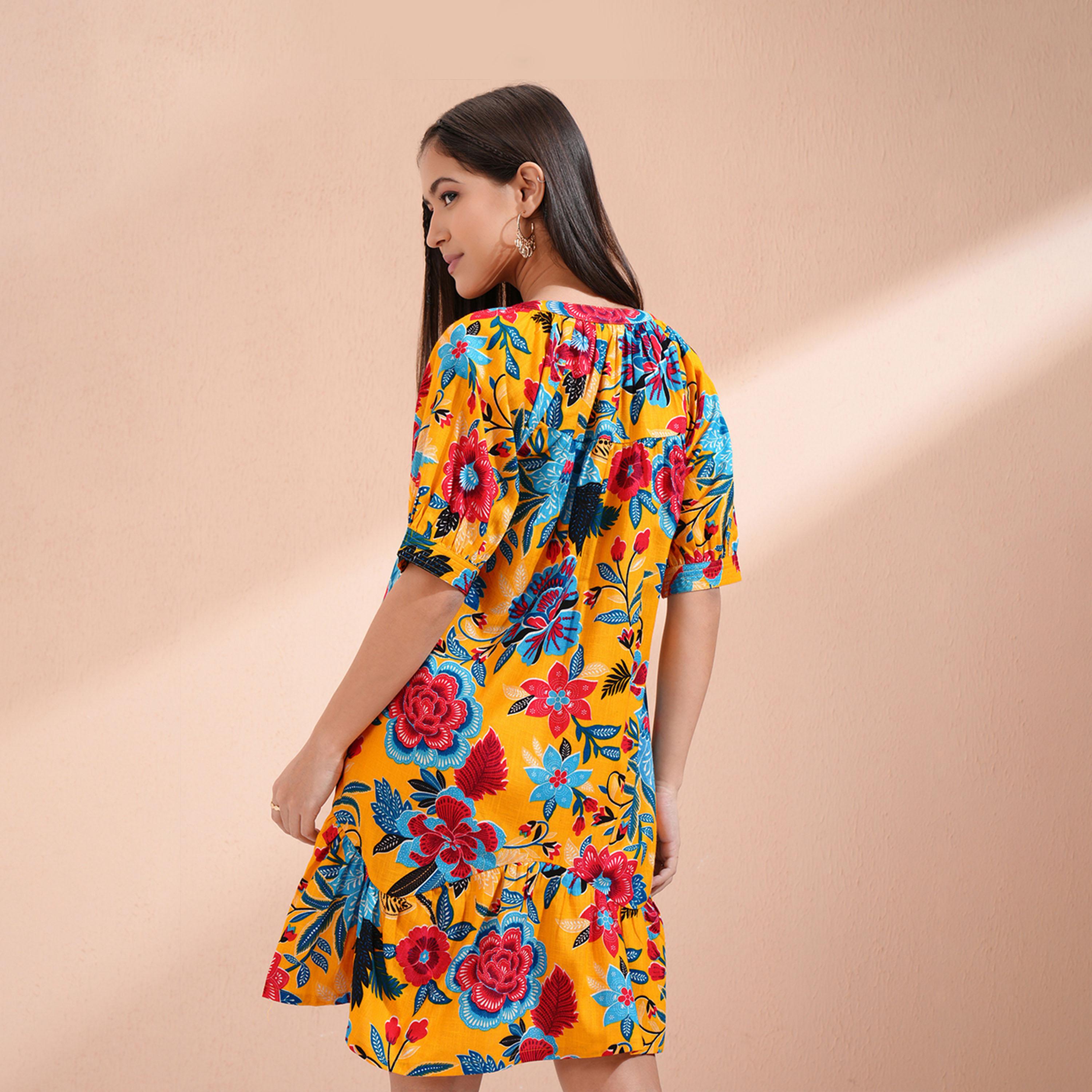 فيشود × ستايلي - فستان نسائي بطبعة زهور وفتحة رقبة V وأكمام منتفخة وقصة A-women-clothing-dresses-image-3