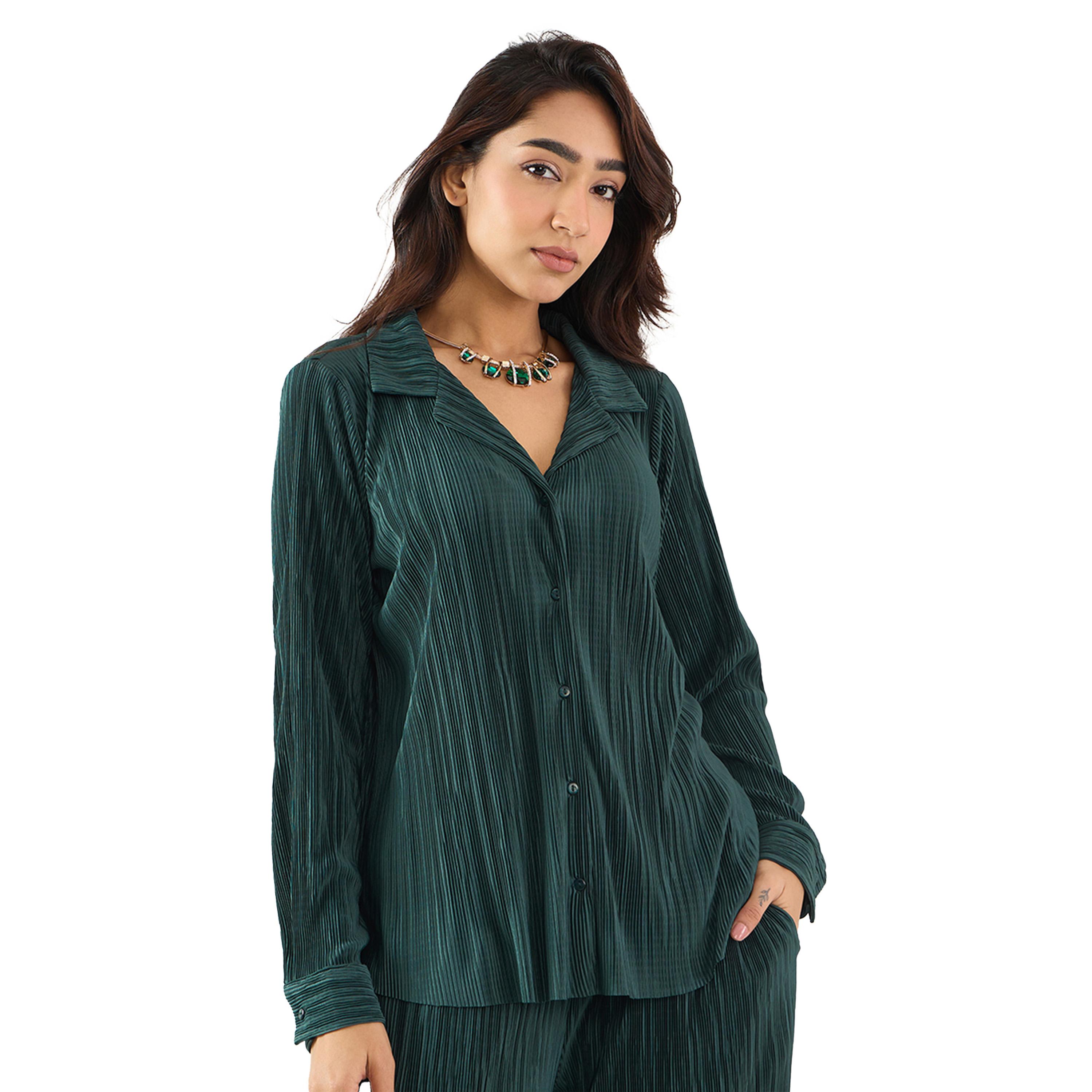 فيميلا × ستايلي-  قميص أخضر بقصّة عادية مع طيّات وفتحات في الياقة-women-clothing-shirtsandblouses-shirts-image-3