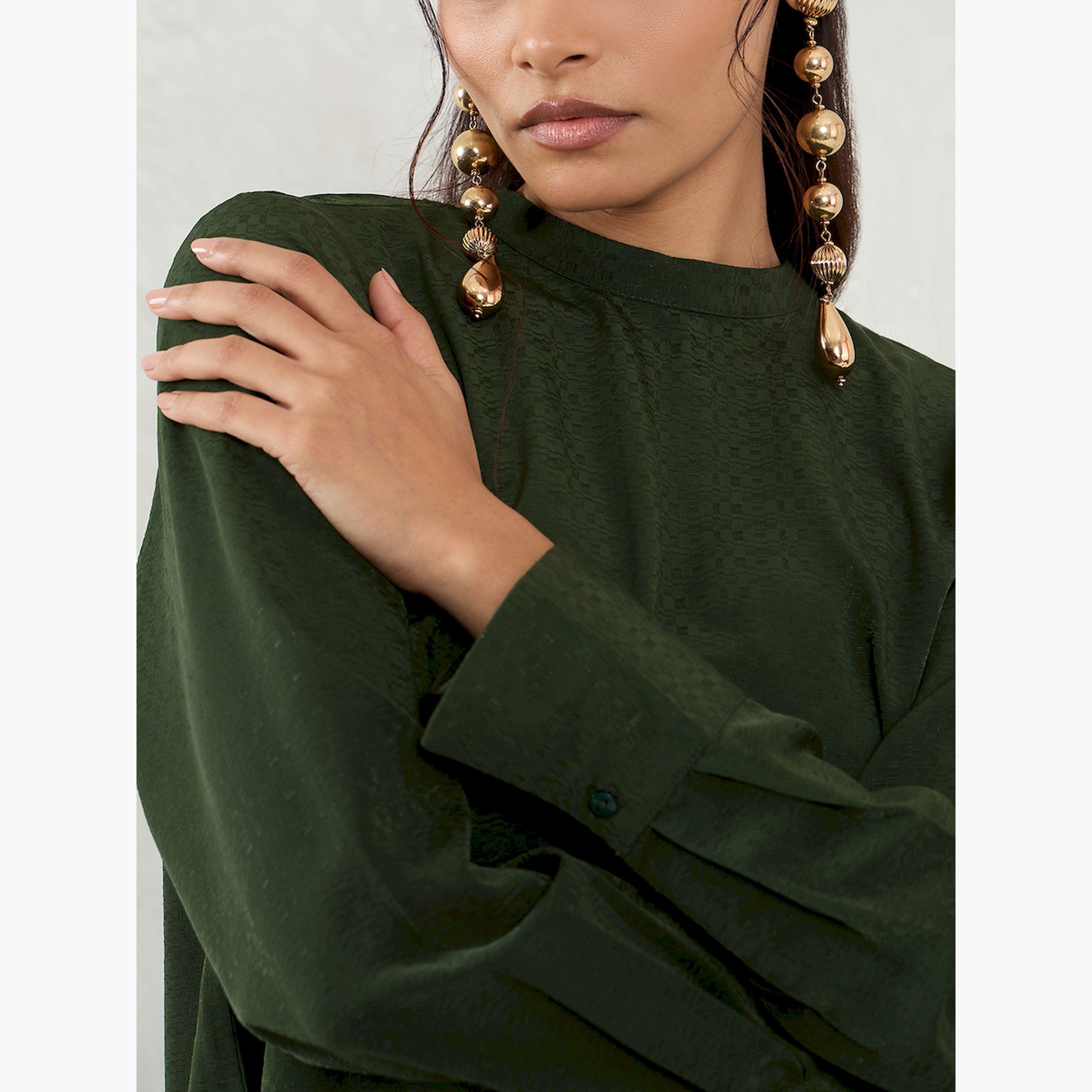فيميلا × ستايلي-  قميص وبنطال من الساتان برباط خلفي بتصميم ذاتي-women-clothing-coordsets-image-4