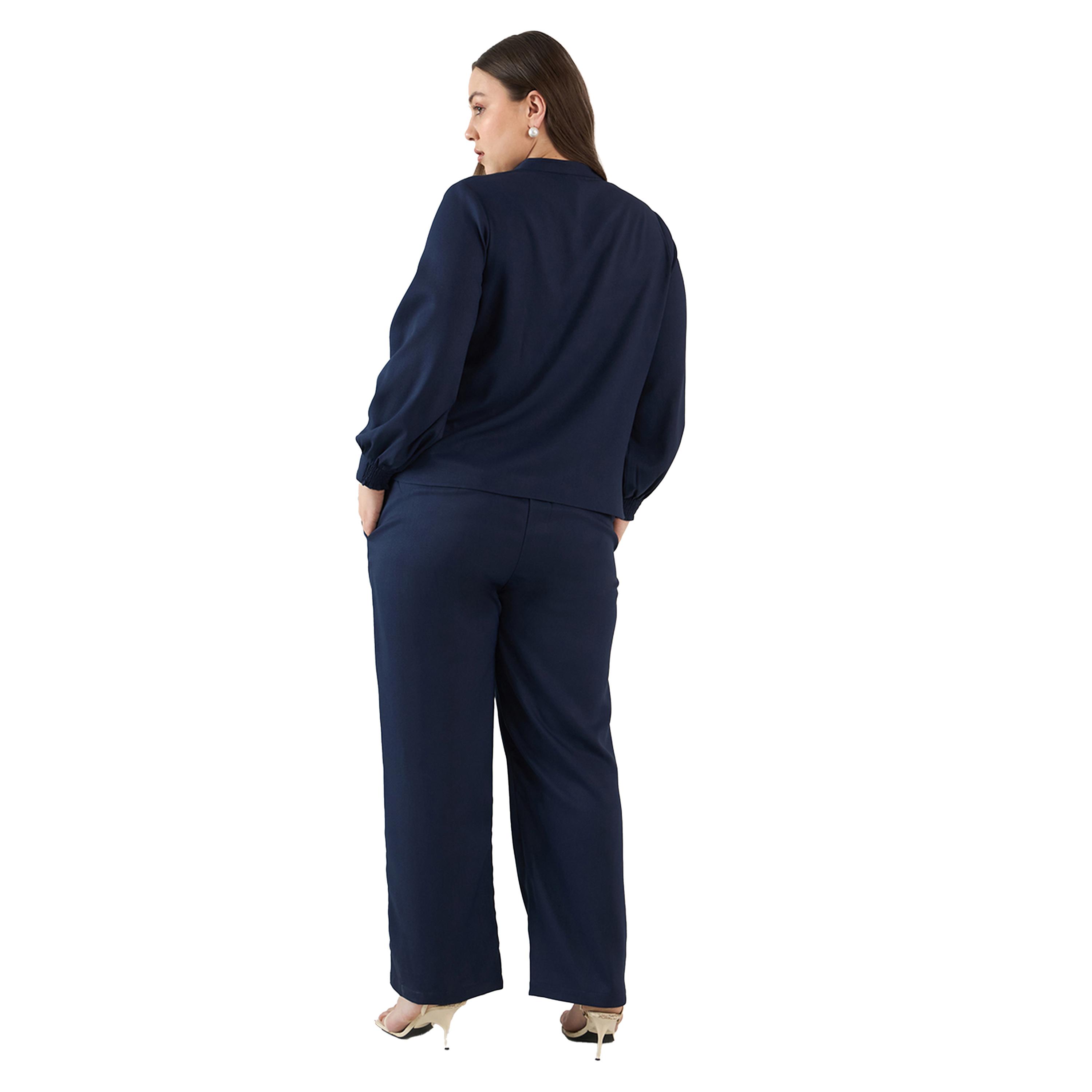 فيميلا × ستايلي-  طقم بلوزة وبنطلون سادة بياقة واسعة بمقاسات كبيرة-women-clothing-dresses-image-2