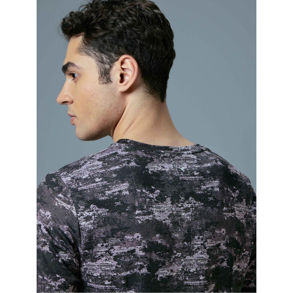 تيشيرت بقصة سليم فيت مُطبع بالكامل-men-clothing-tshirtsandpolos-tshirts-image-4