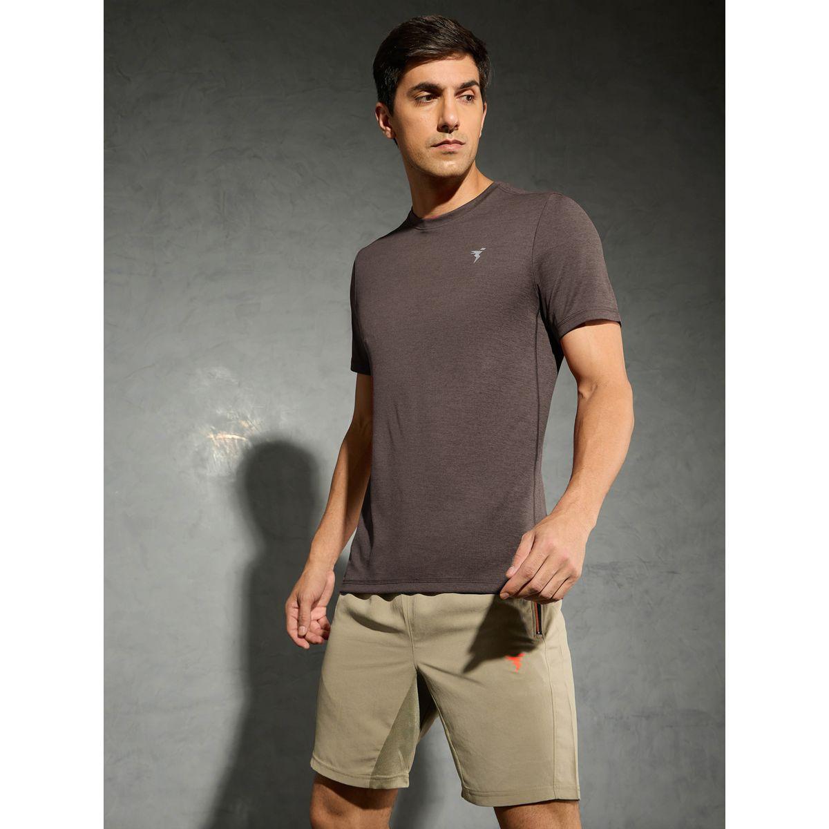 تيشيرت بياقة ضيقة وأكمام قصيرة-men-clothing-tshirtsandpolos-tshirts-image-4