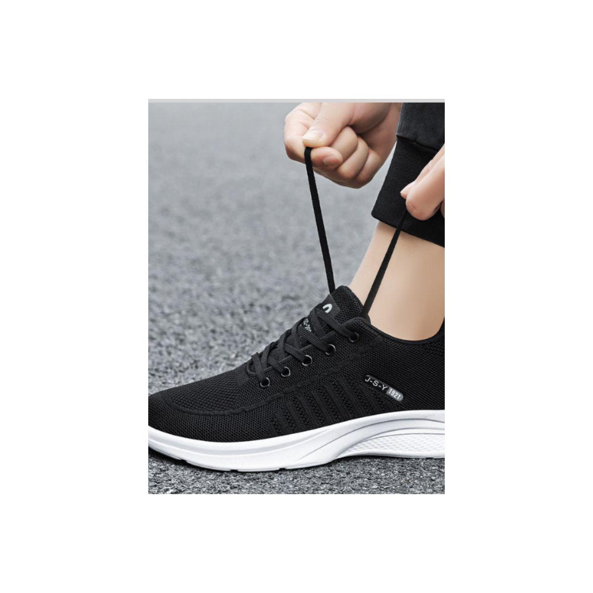 Pedwalker X Styli Plain Round Toe Cushioned Training Shoes-men-shoes-sneakers-image-2
