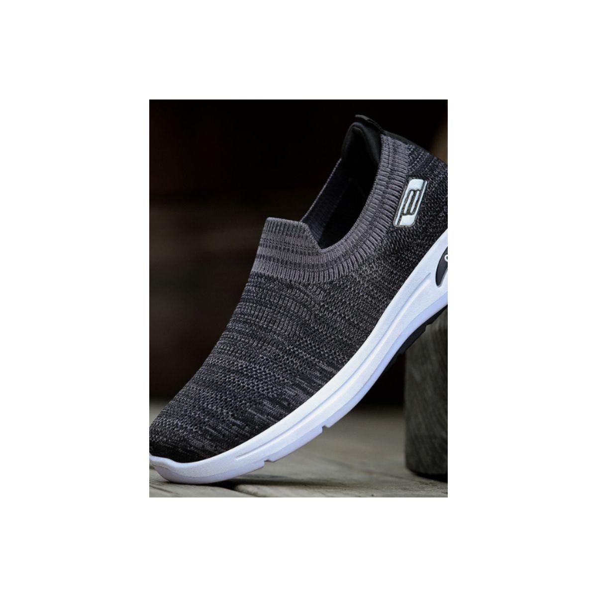 Pedwalker X Styli Textured Round Toe Mesh Running Shoes-men-shoes-sneakers-image-2