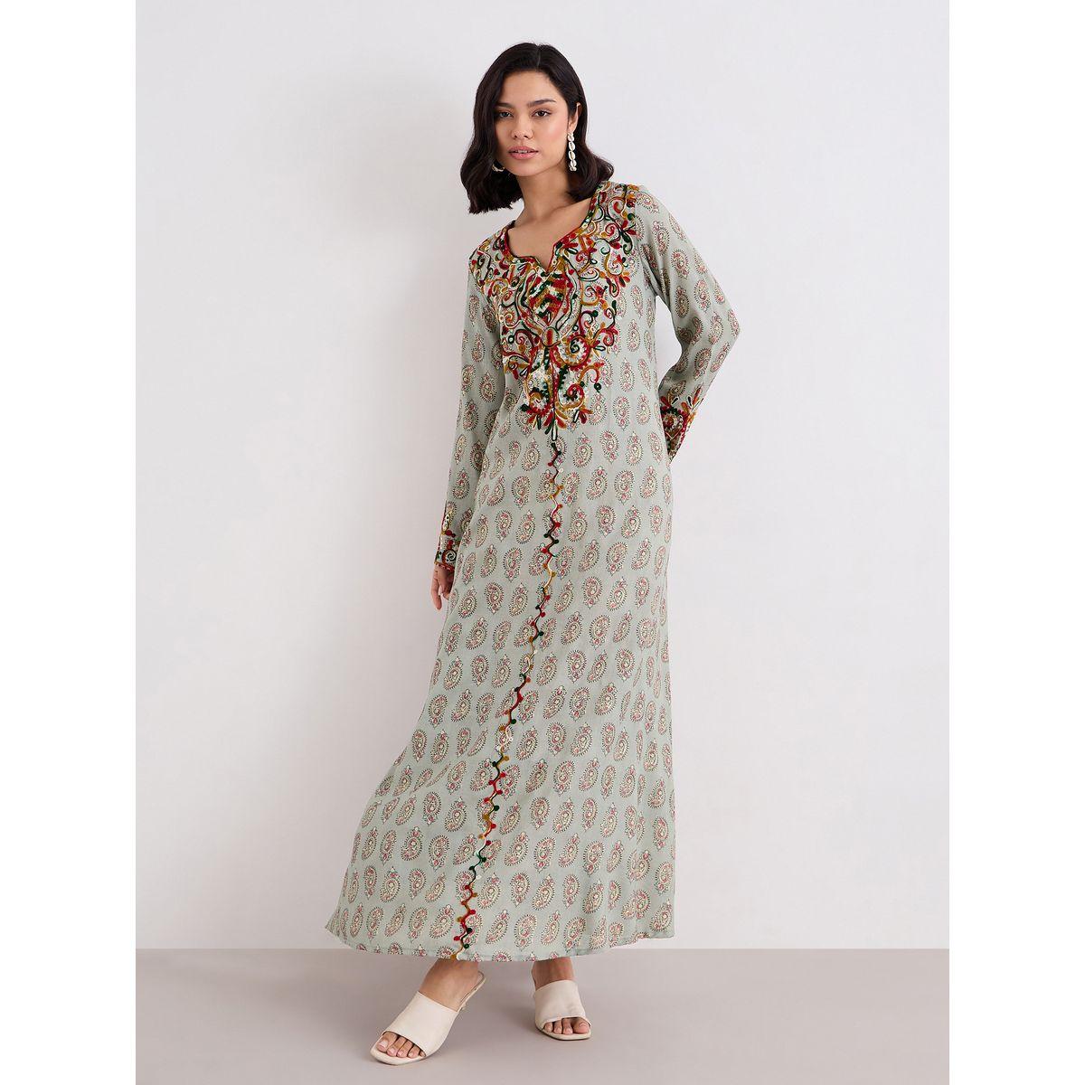 جلابية مُطبعة بتفاصيل مُطرزة-women-arabicclothing-jalabiyas-image-1