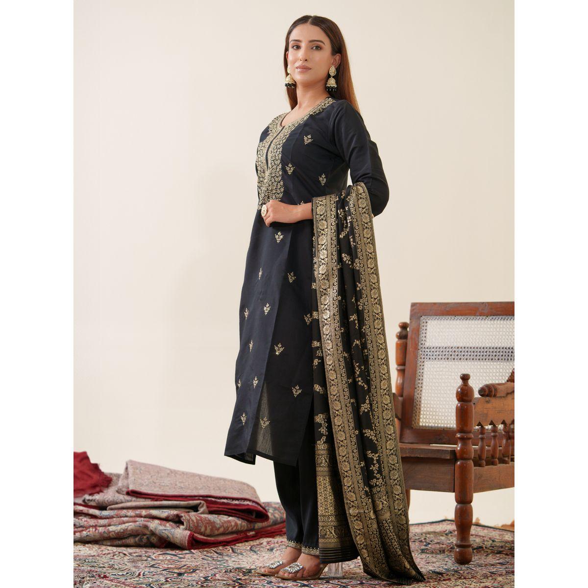 دي دبليو × ستايلي-  طقم قميص كورتا مستقيم مطرز مع بنطلون ووشاح-women-clothing-ethnicwear-kurtasets-image-3
