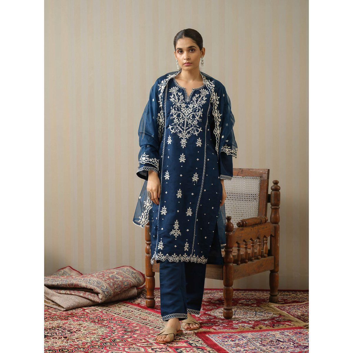 دي دبليو × ستايلي-  طقم قميص كورتا مستقيم مطرز مع بنطلون ووشاح-women-clothing-ethnicwear-kurtasets-image-2