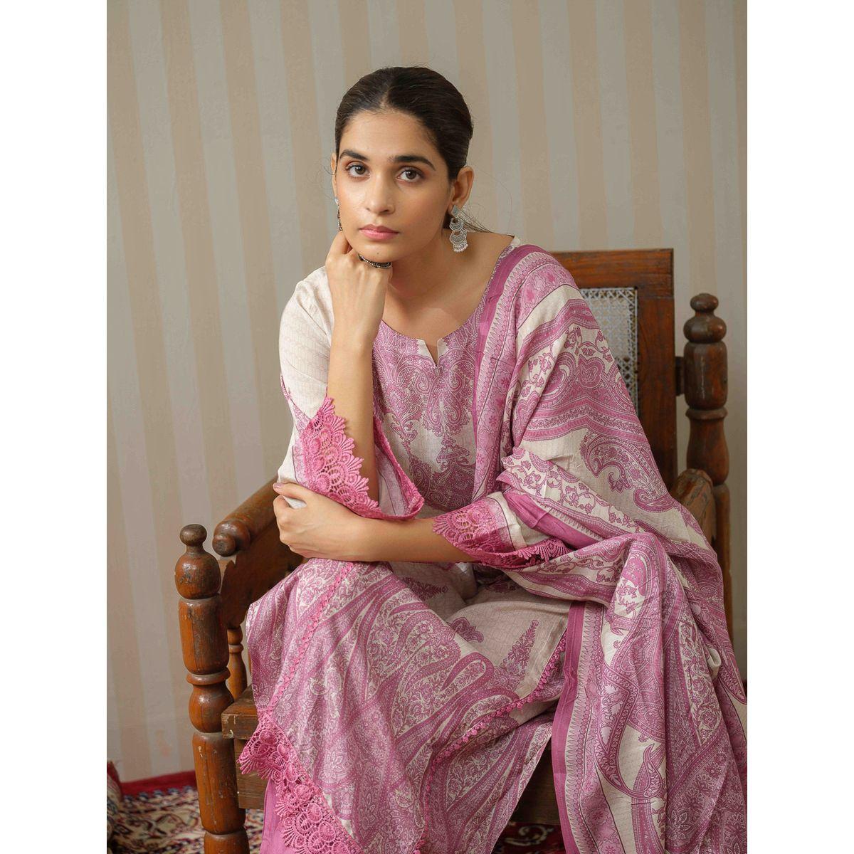 DW X Styli Printed Straight Kurta with Trouser and Dupatta Set-women-clothing-ethnicwear-kurtasets-image-4