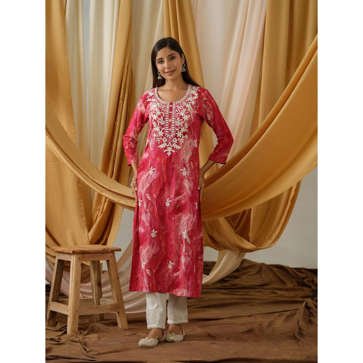 دي دبليو × ستايلي - كورتا مستقيمة مطبوعة ومطرزة برقبة مستديرة-women-clothing-ethnicwear-kurtas-image-1