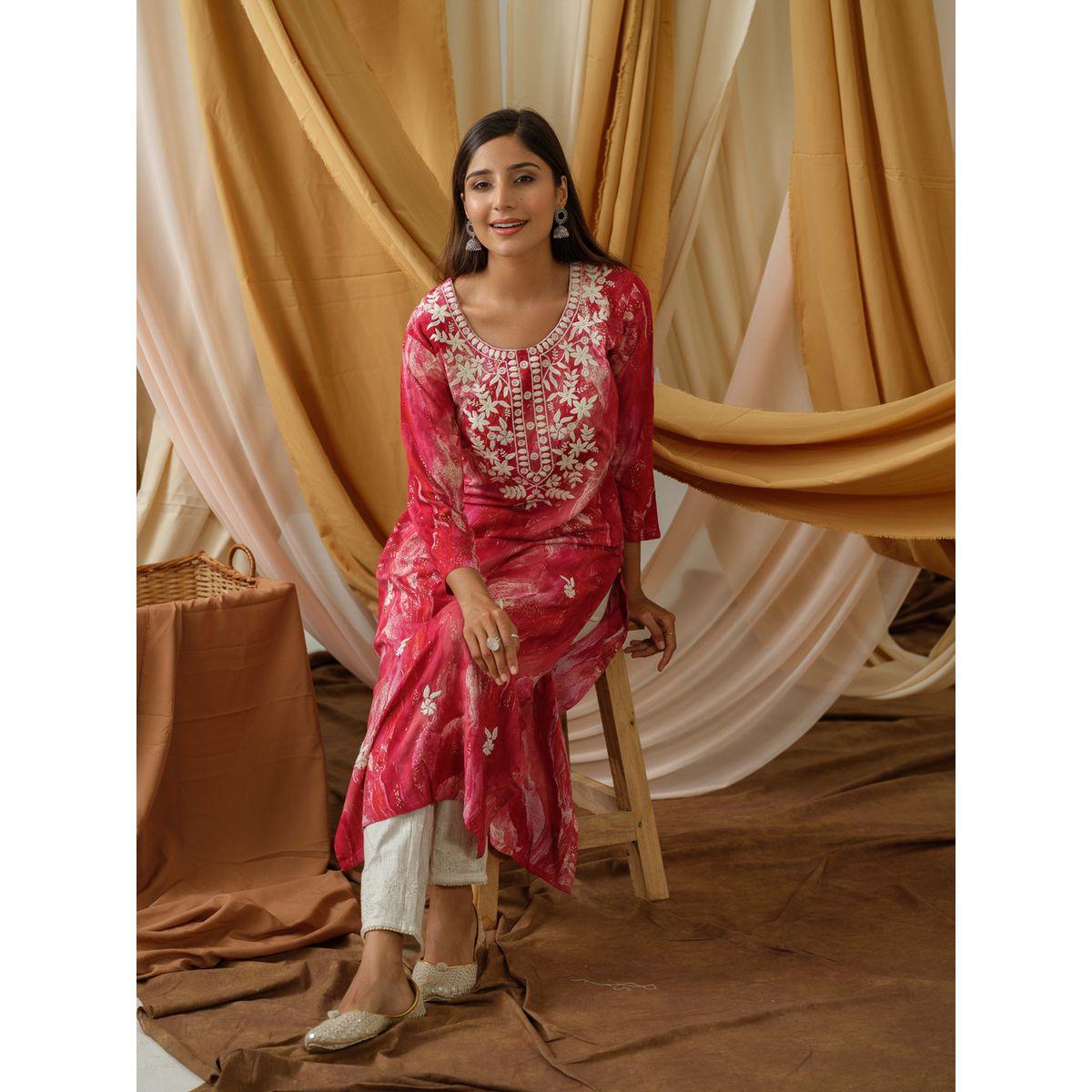 DW X Styli Printed Embroidered Round Neck Straight Kurta-women-clothing-ethnicwear-kurtas-image-3
