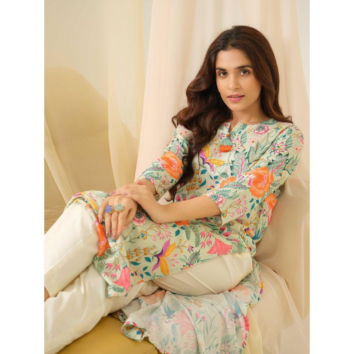 DW X Styli Floral Printed Straight Kurta-women-clothing-ethnicwear-kurtas-image-4